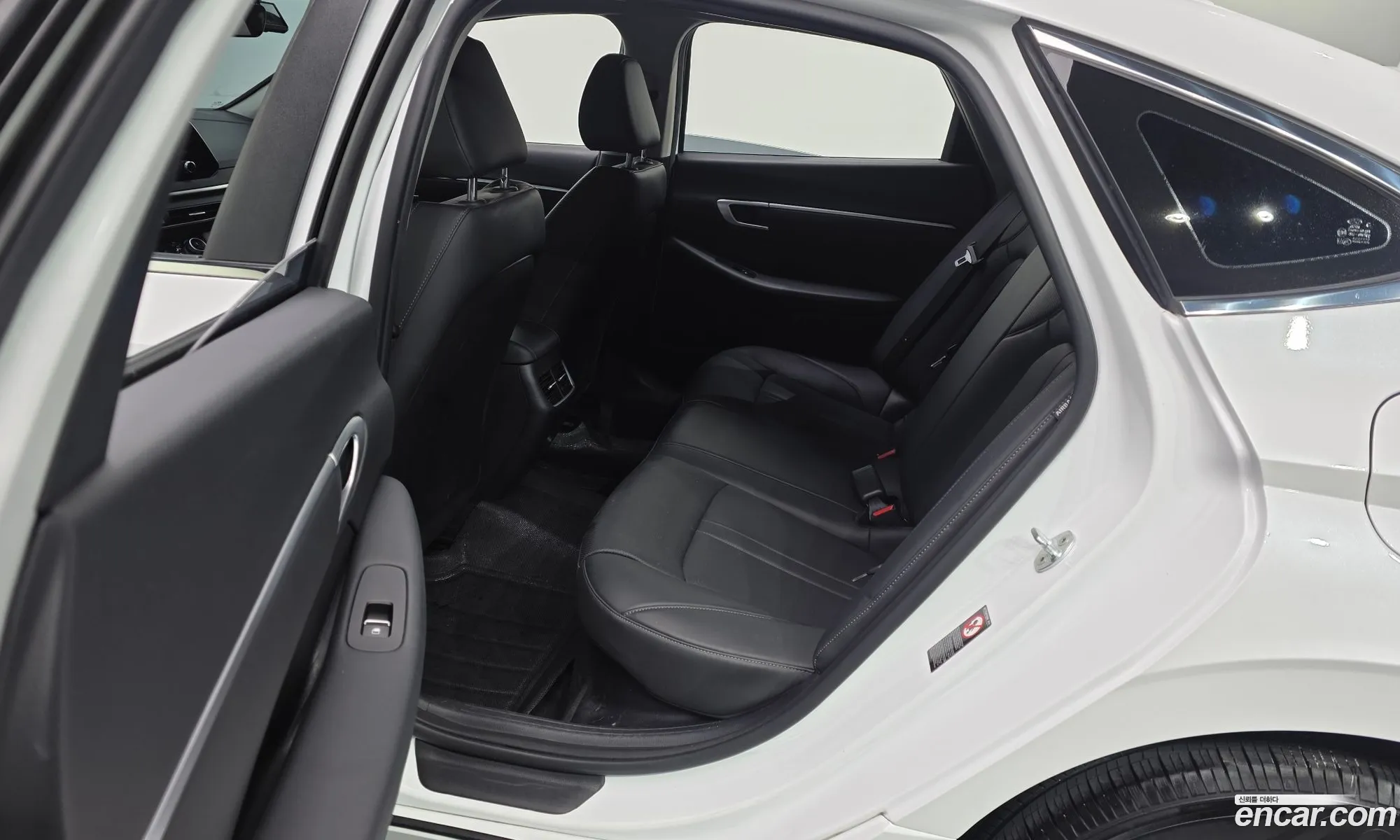 Hyundai Sonata Hybrid 2021 — 3