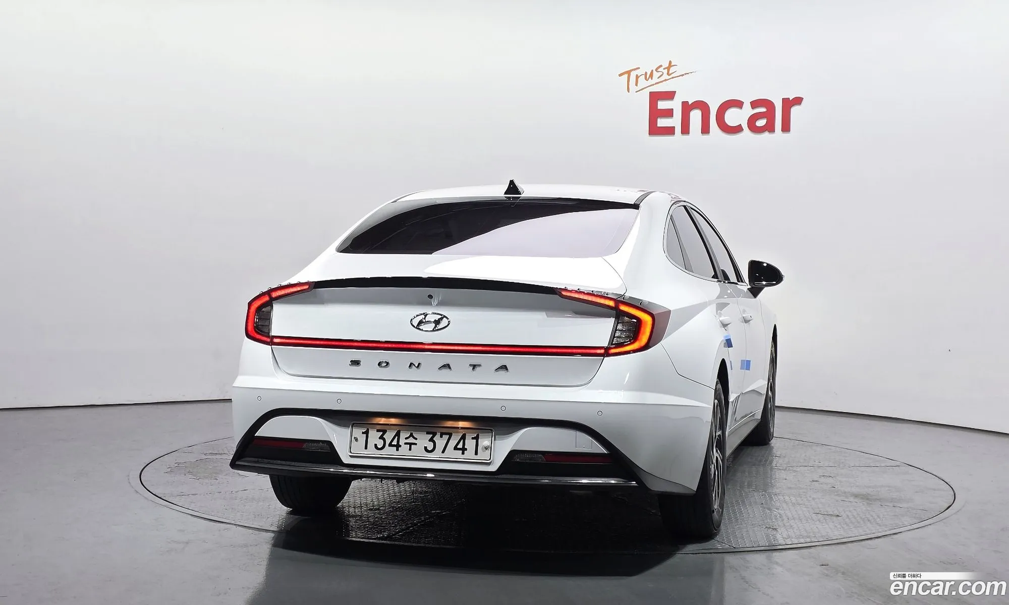 Hyundai Sonata Hybrid 2021 — 8