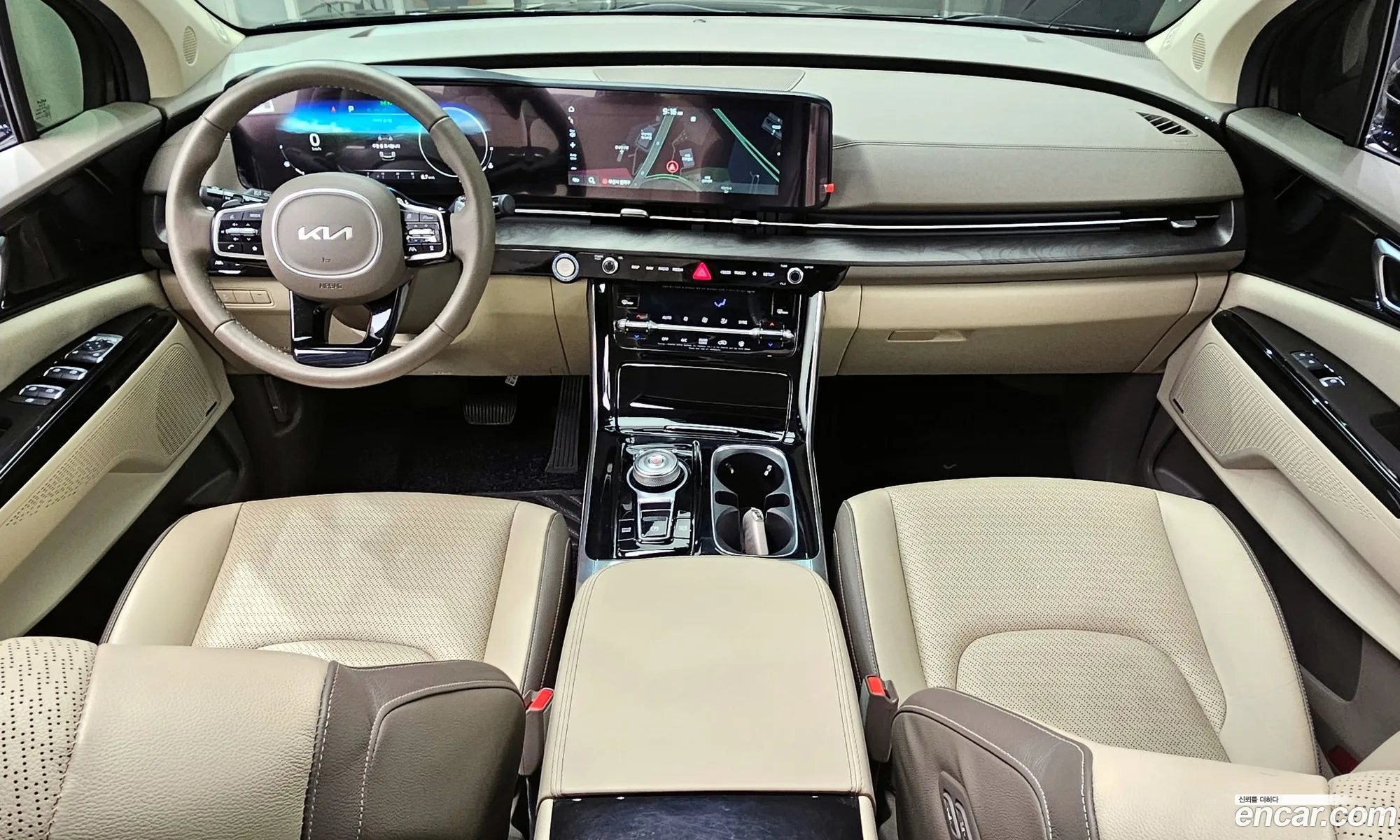 Kia Carnival 2022 — 7