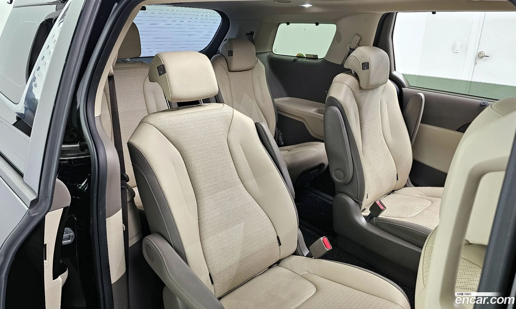 Kia Carnival 2022 — 11