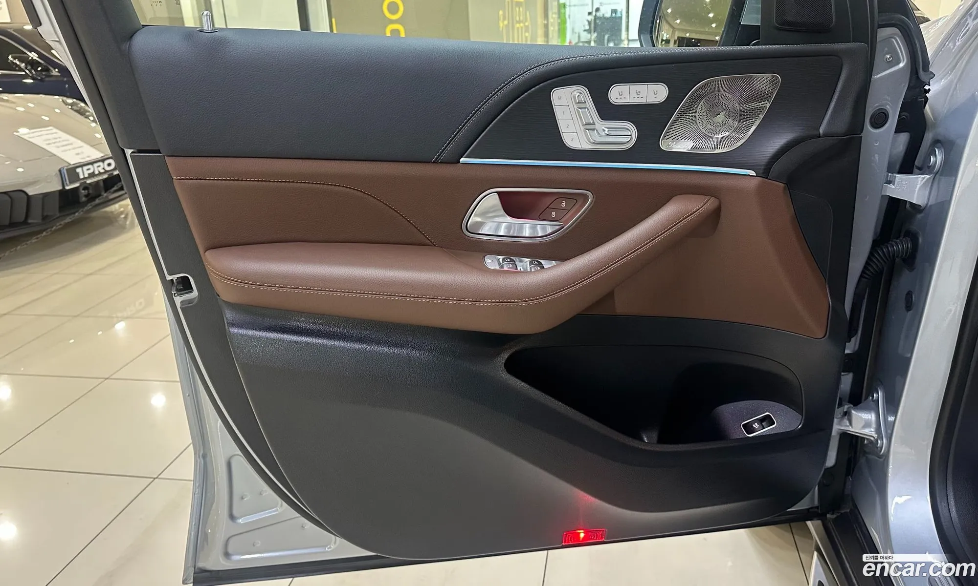 Mercedes-Benz GLE-Class W167 2025 — 4