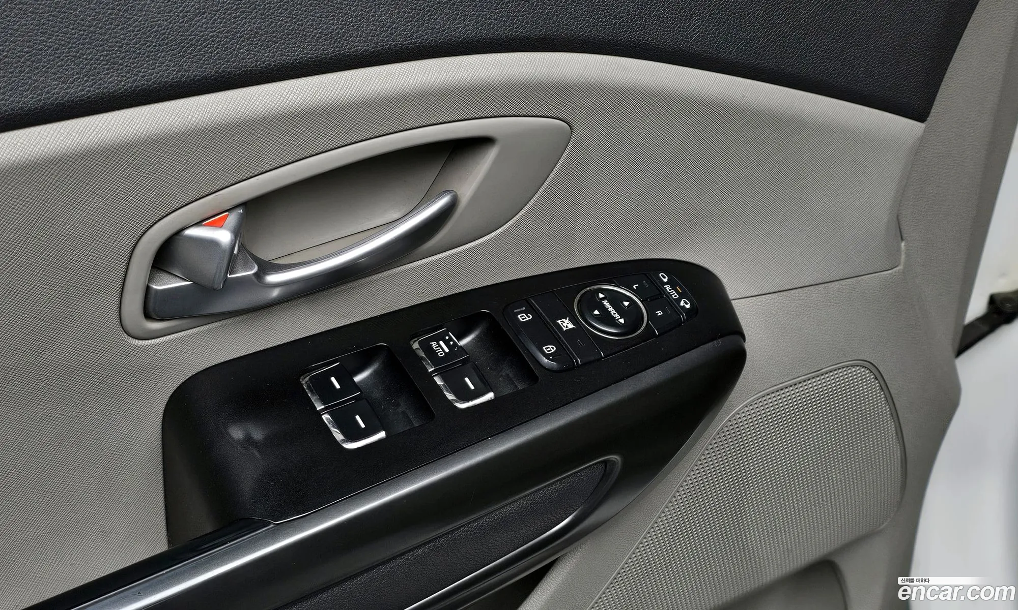 Kia Carnival 2015 — 18