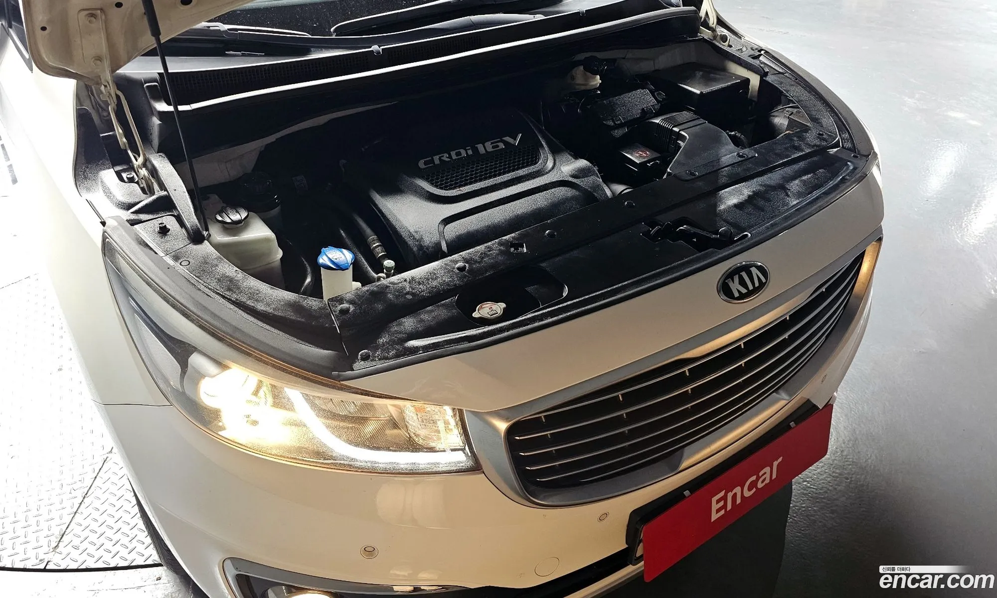 Kia Carnival 2015 — 12