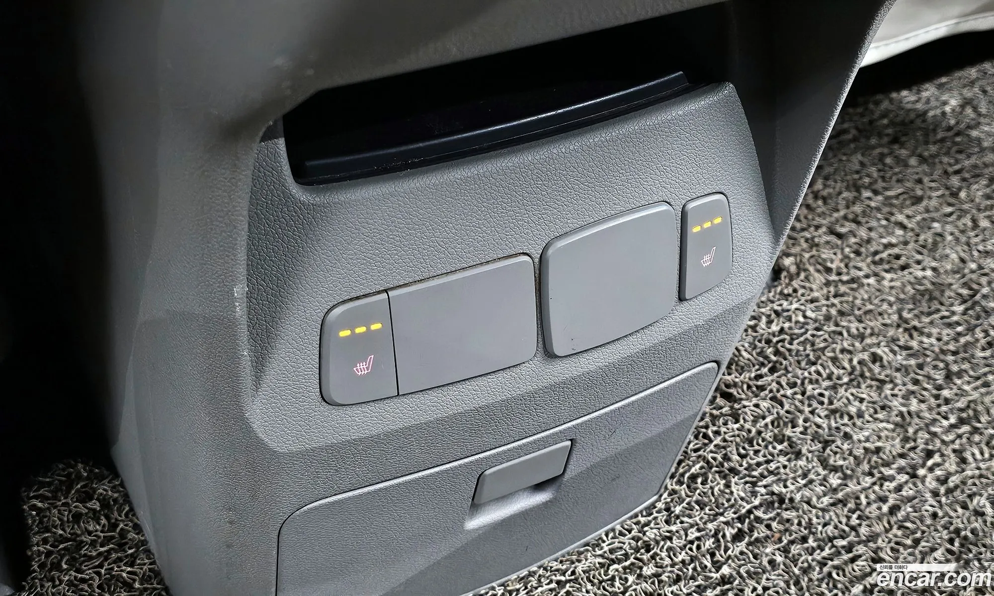 Kia Carnival 2015 — 16