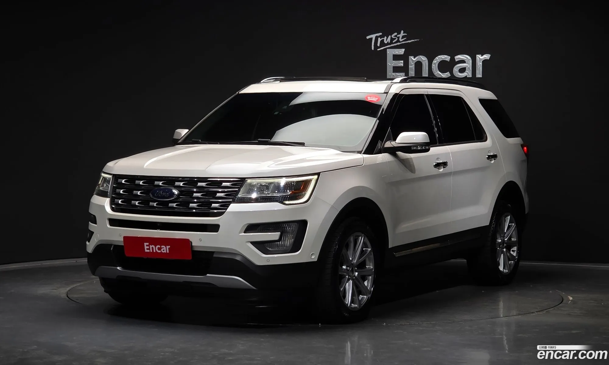 Ford Explorer 2017 1FM5K8FH2HGB36334 — 5