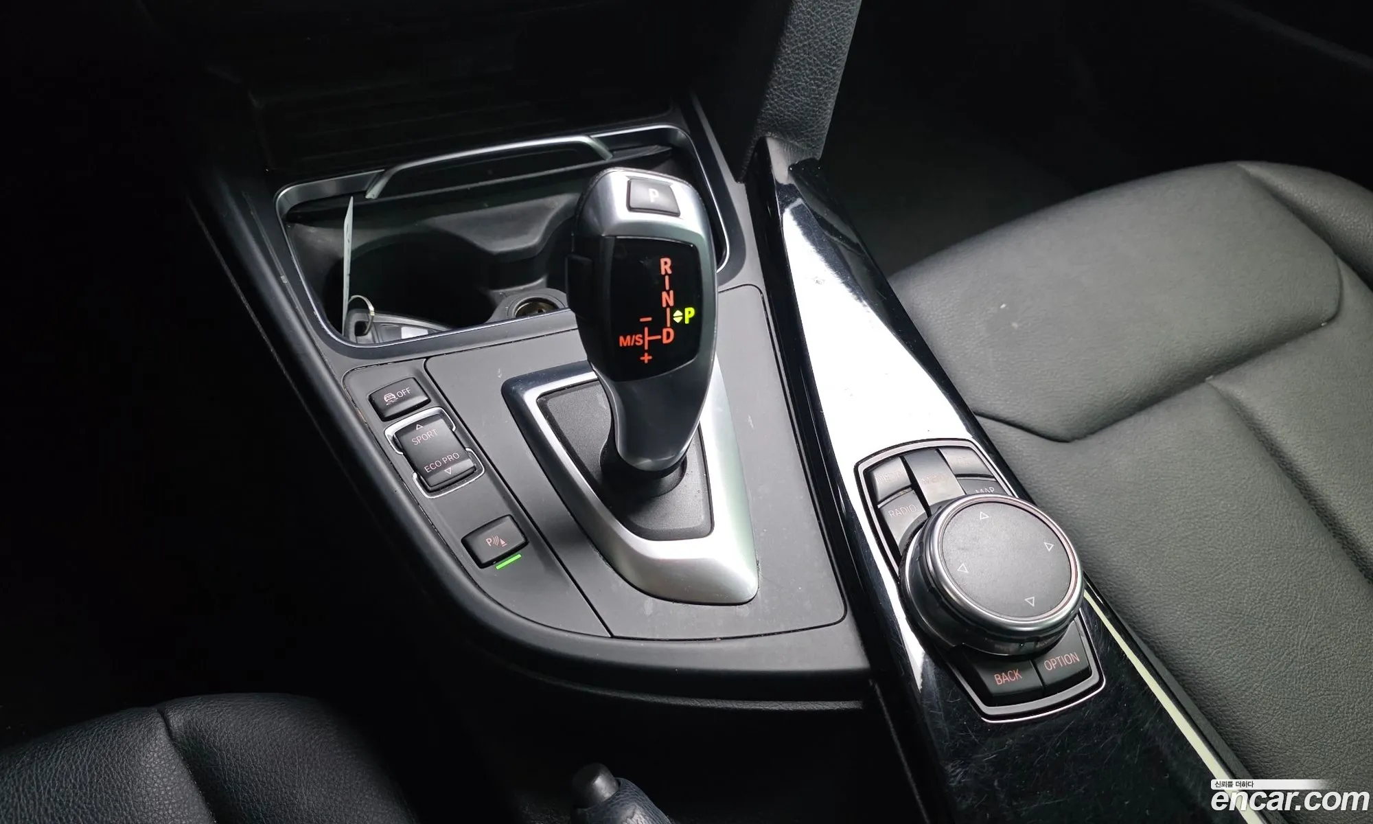 BMW 3 Series 2015 WBA8C5100GK635673 — 19