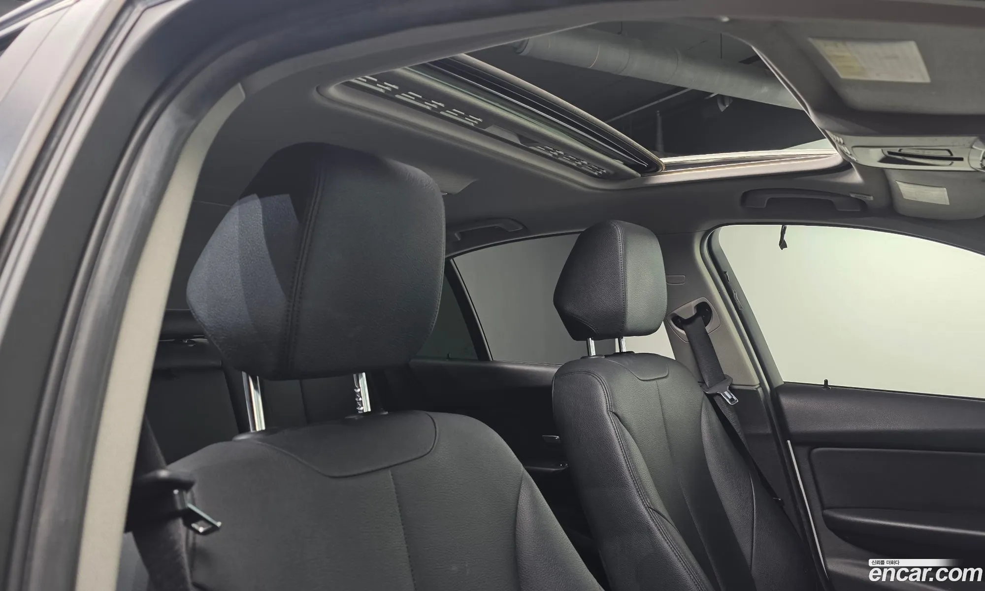 BMW 3 Series 2015 WBA8C5100GK635673 — 17