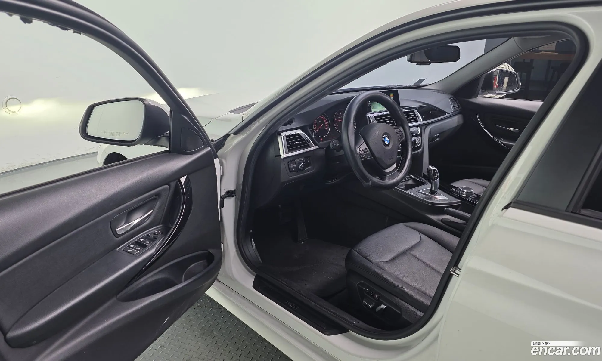 BMW 3 Series 2015 WBA8C5100GK635673 — 10