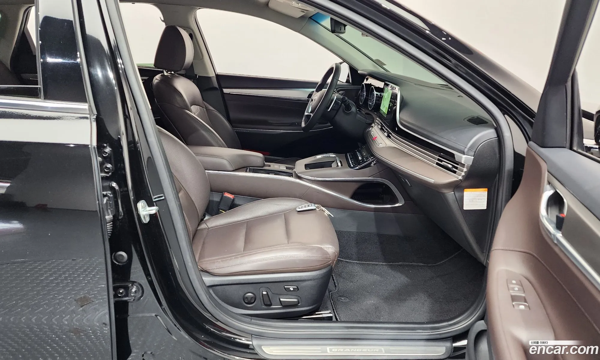 Hyundai Grandeur IG Hybrid 2021 — 11