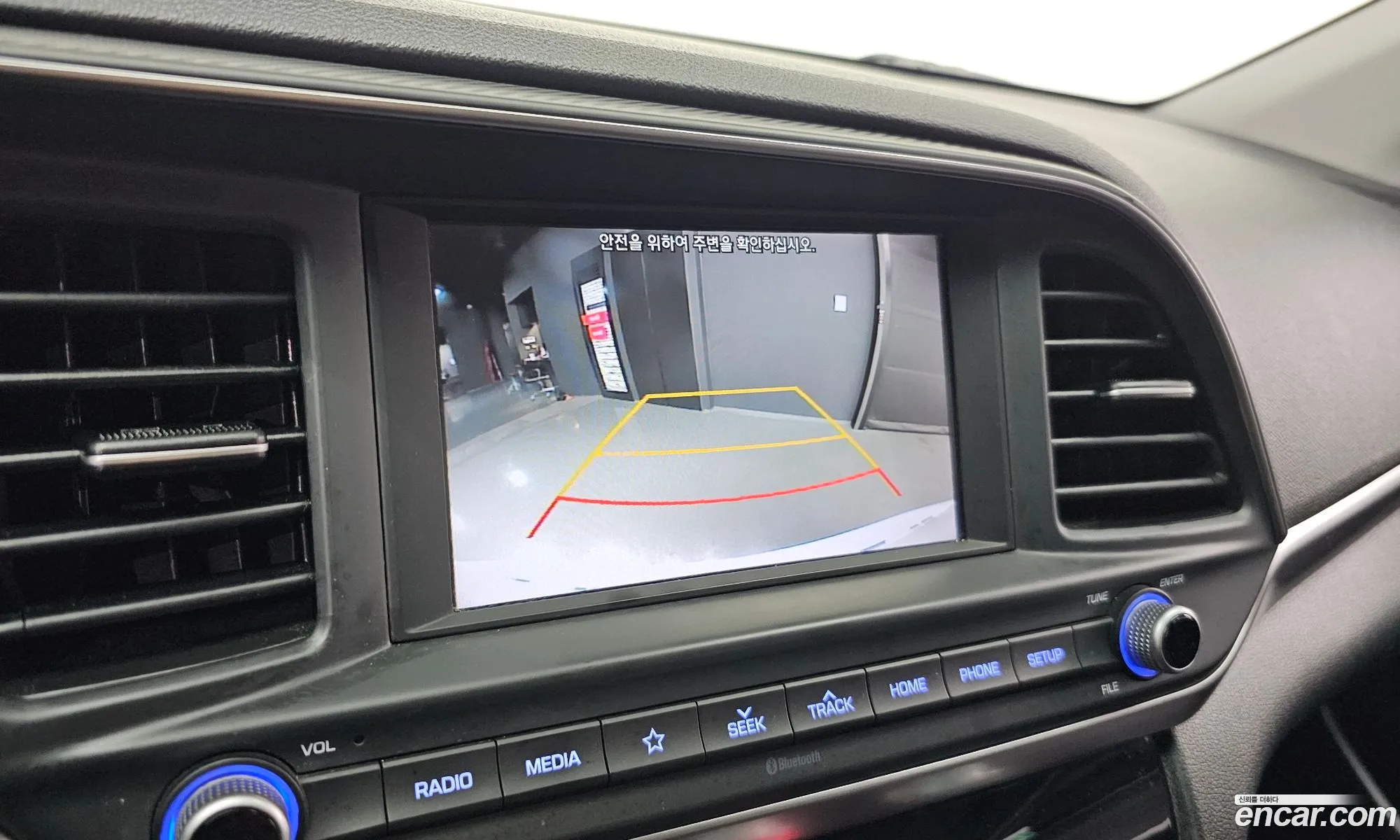 Hyundai Elantra AD 2019 — 20