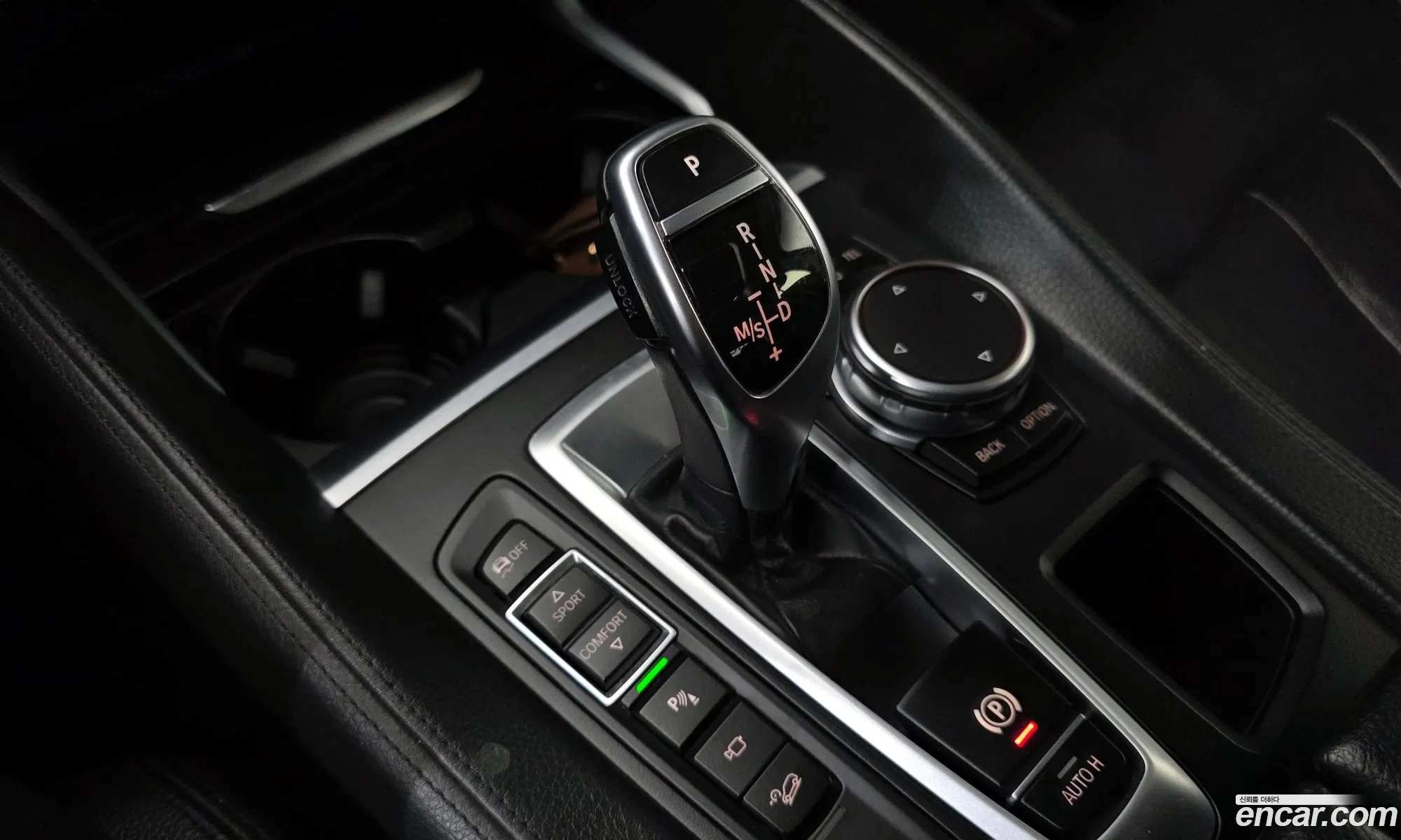 BMW X6 2015 WBAKV2108F0R24292 — 2