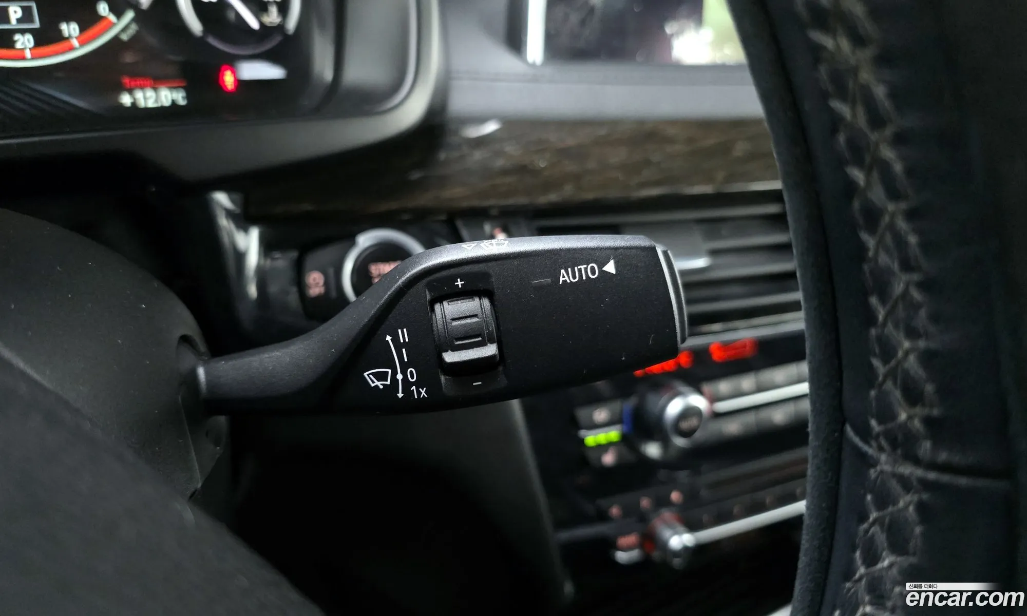 BMW X6 2015 WBAKV2108F0R24292 — 3