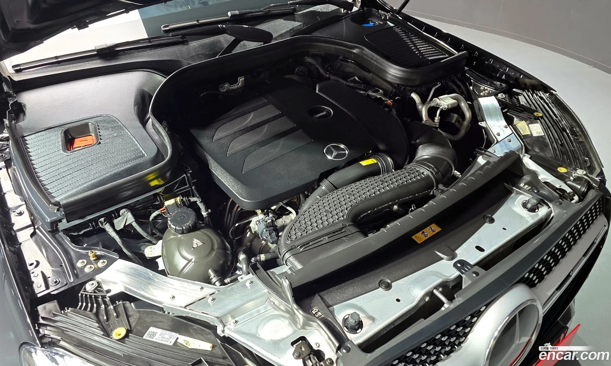 Mercedes-Benz GLC-Class X253 2023 — 10