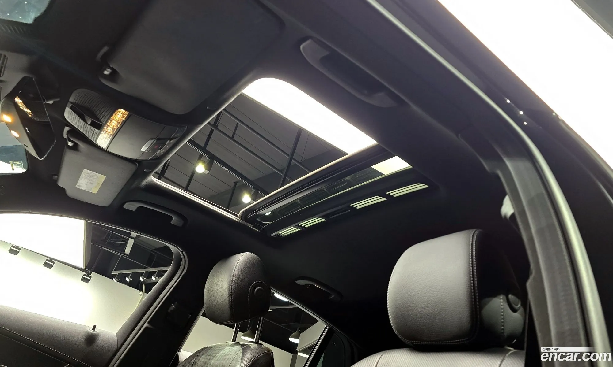 Mercedes-Benz GLC-Class X253 2023 — 18