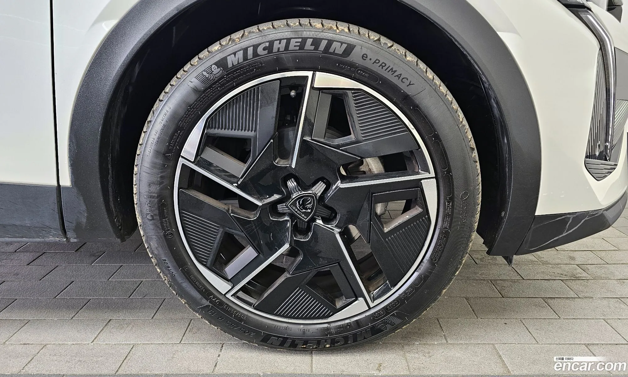 Peugeot 408 2023 VR3FPHNSSPY560158 — 3