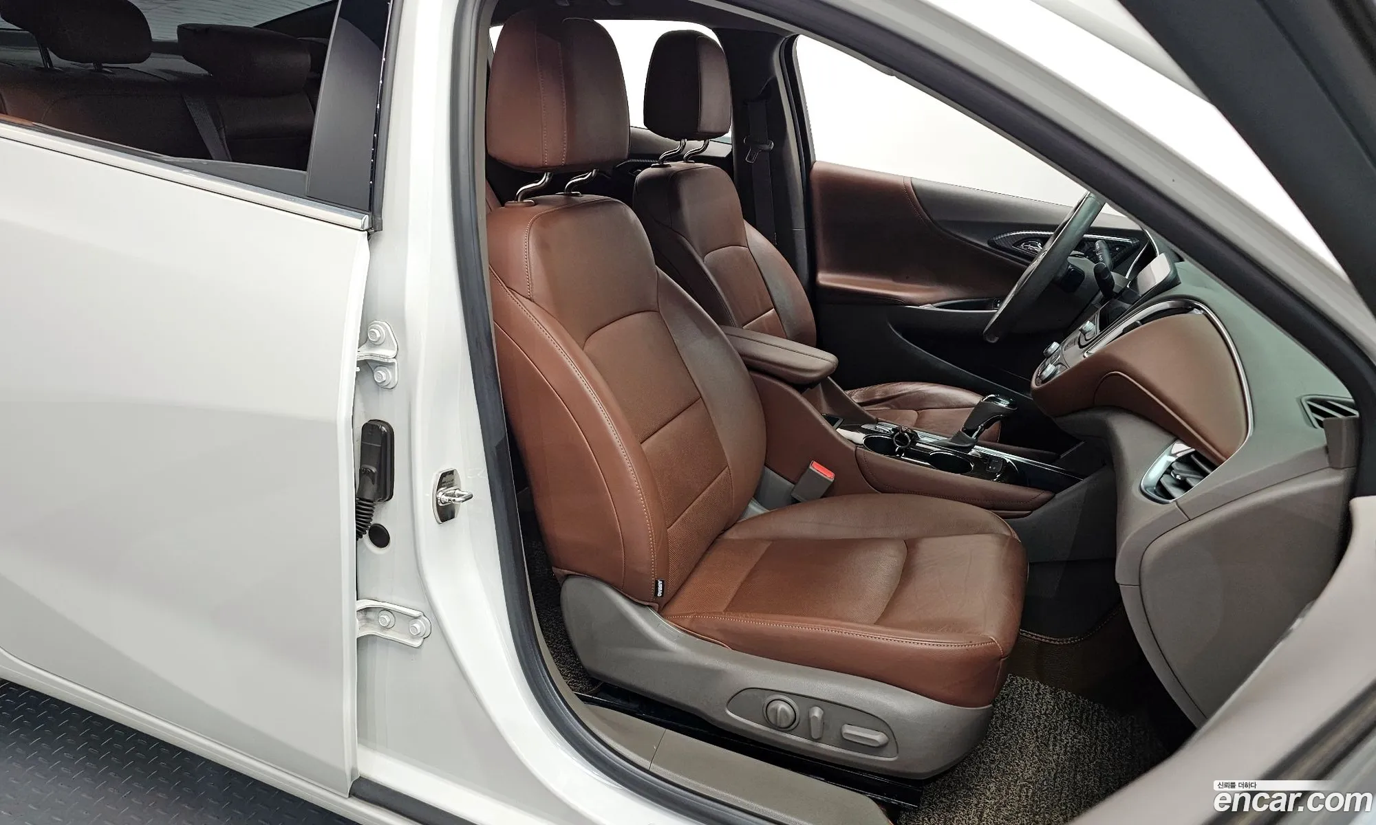 Chevrolet (GM Daewoo) Malibu 2016 — 11