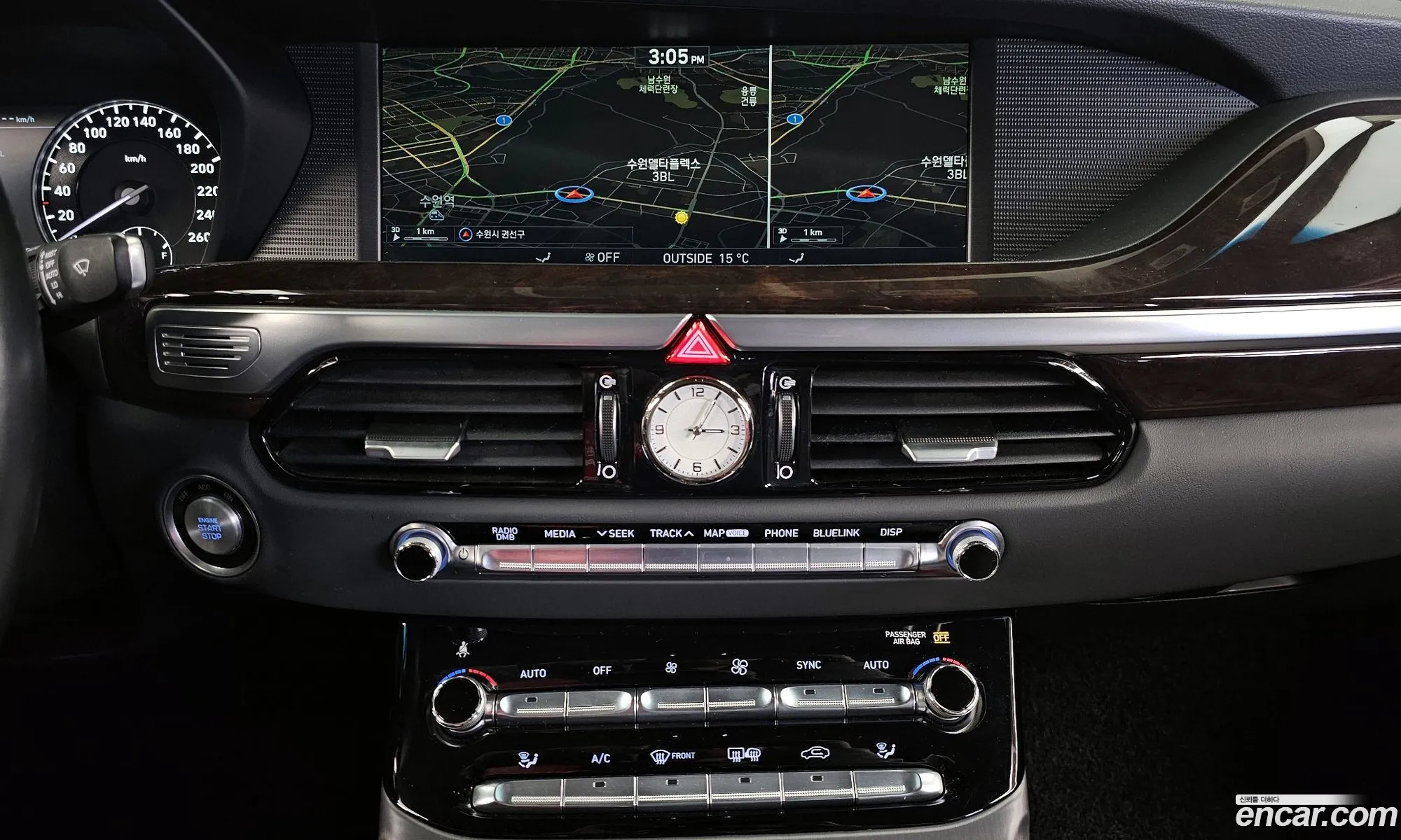 Genesis EQ900 2016 — 13