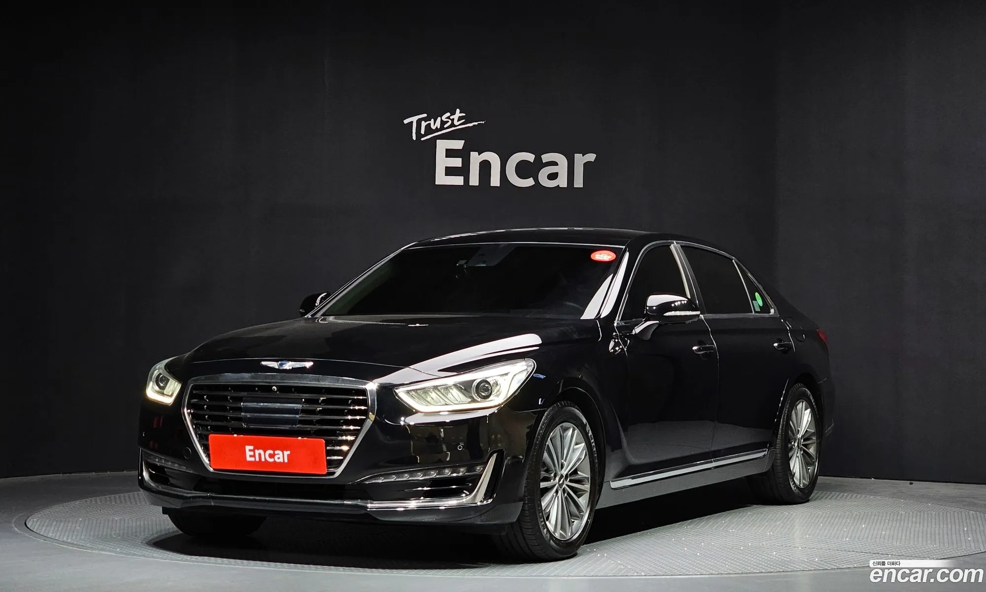 Genesis EQ900 2016 — 16