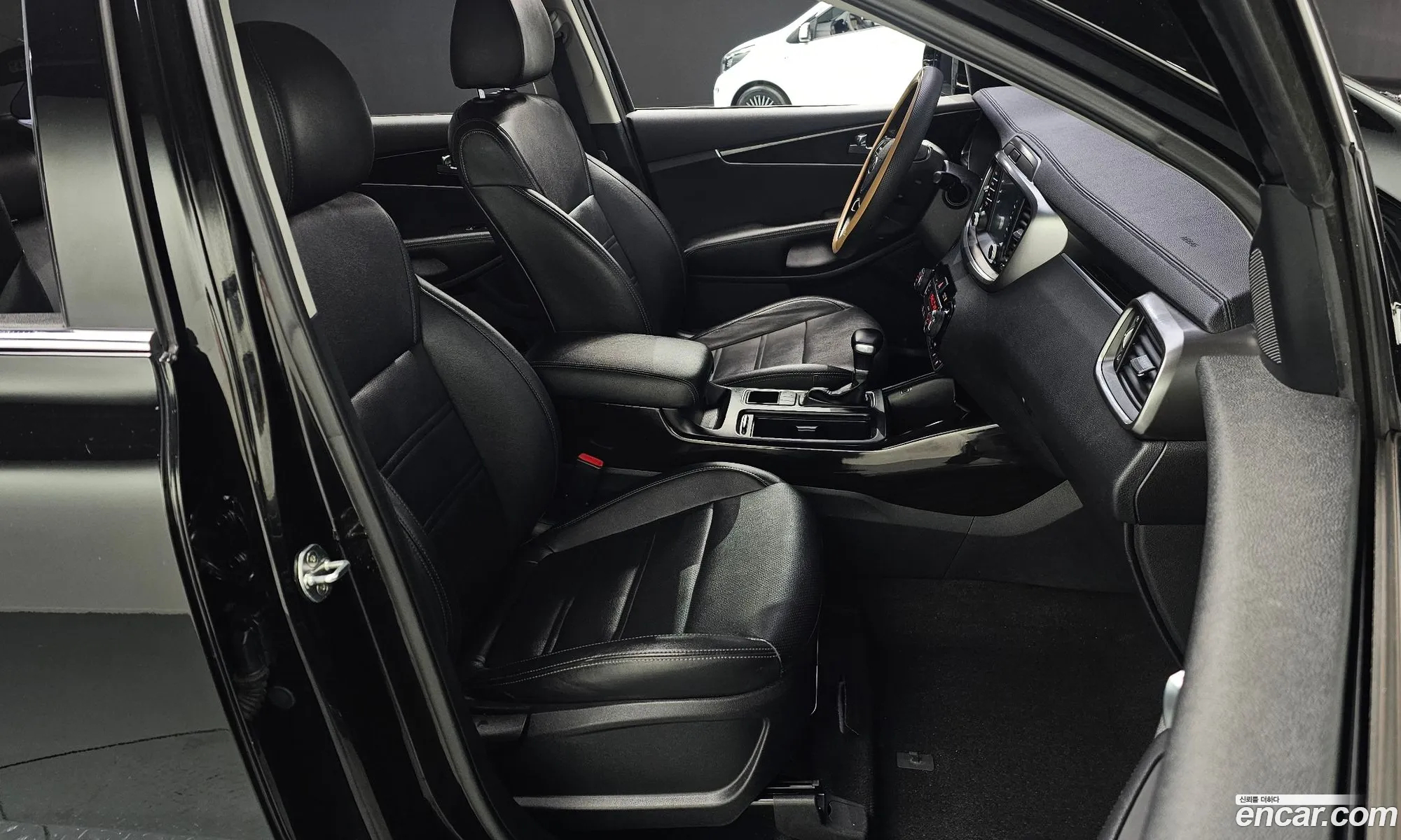 Kia Sorento 2019 — 19
