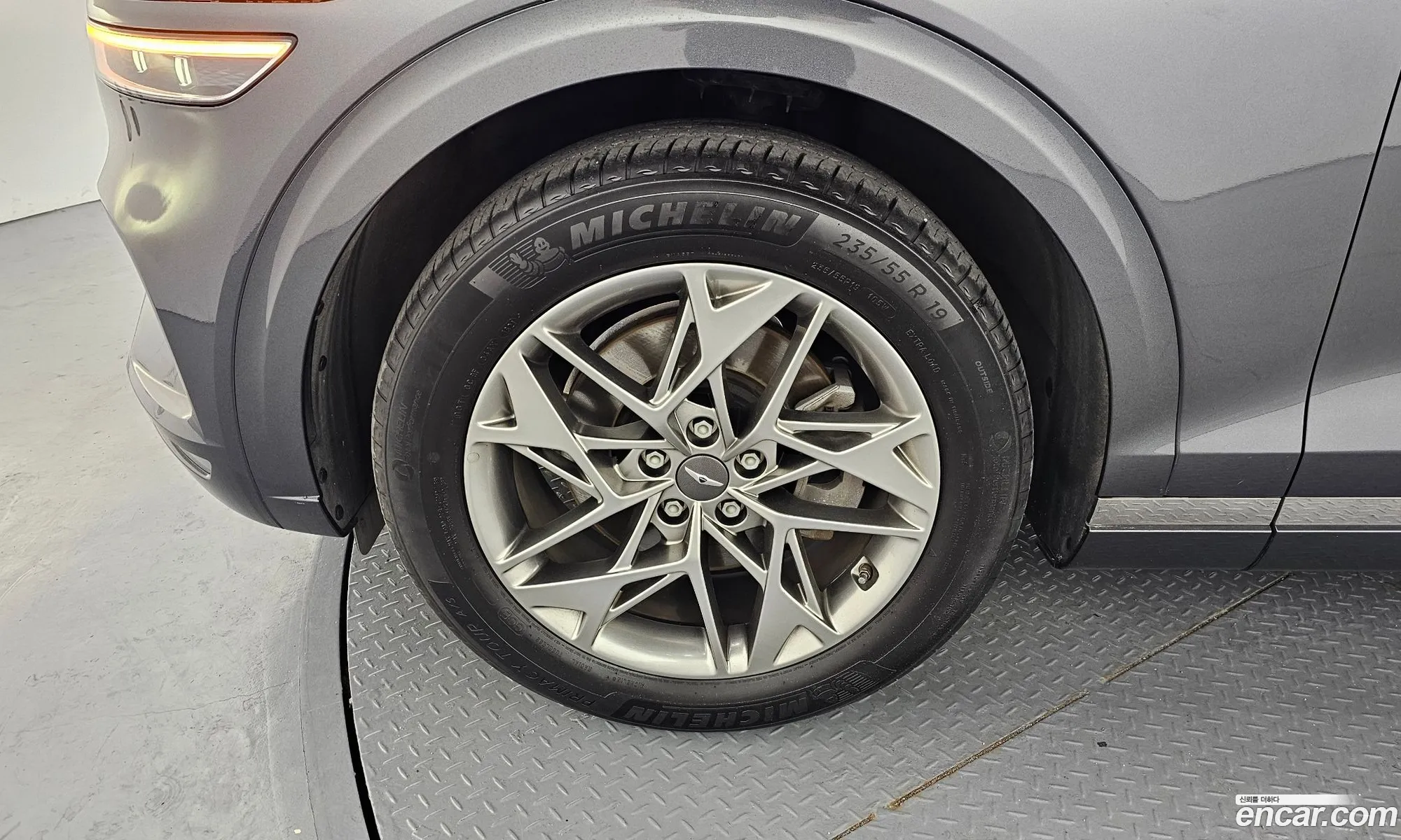 Genesis GV70 2021 — 18