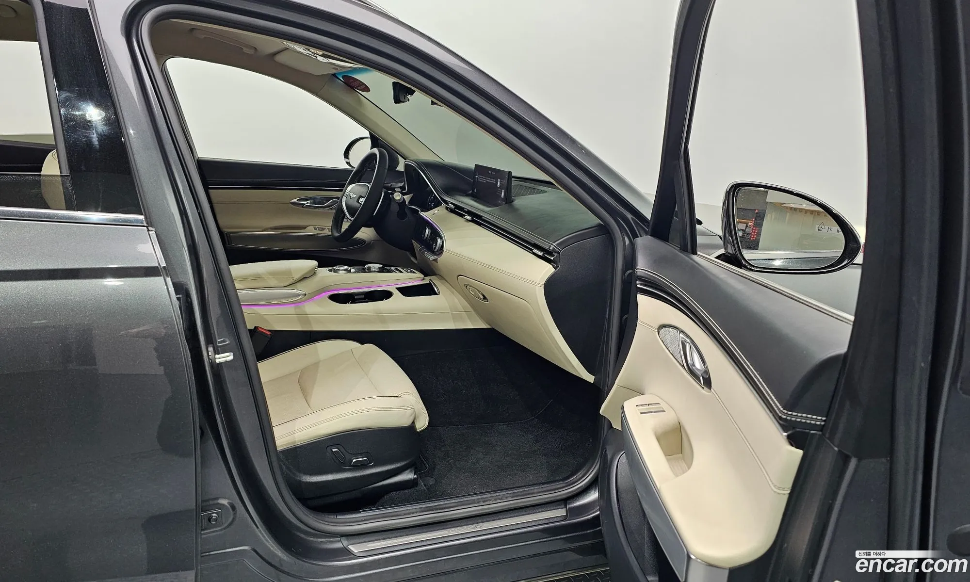 Genesis GV70 2021 — 10