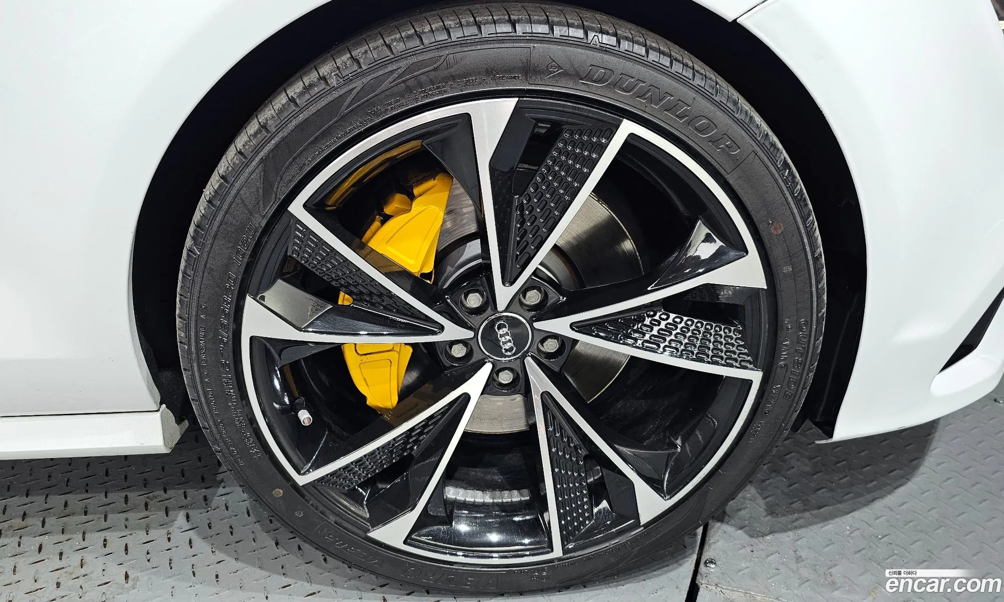 Audi A7 2016 WAUZZZ4G6GN129363 — 8