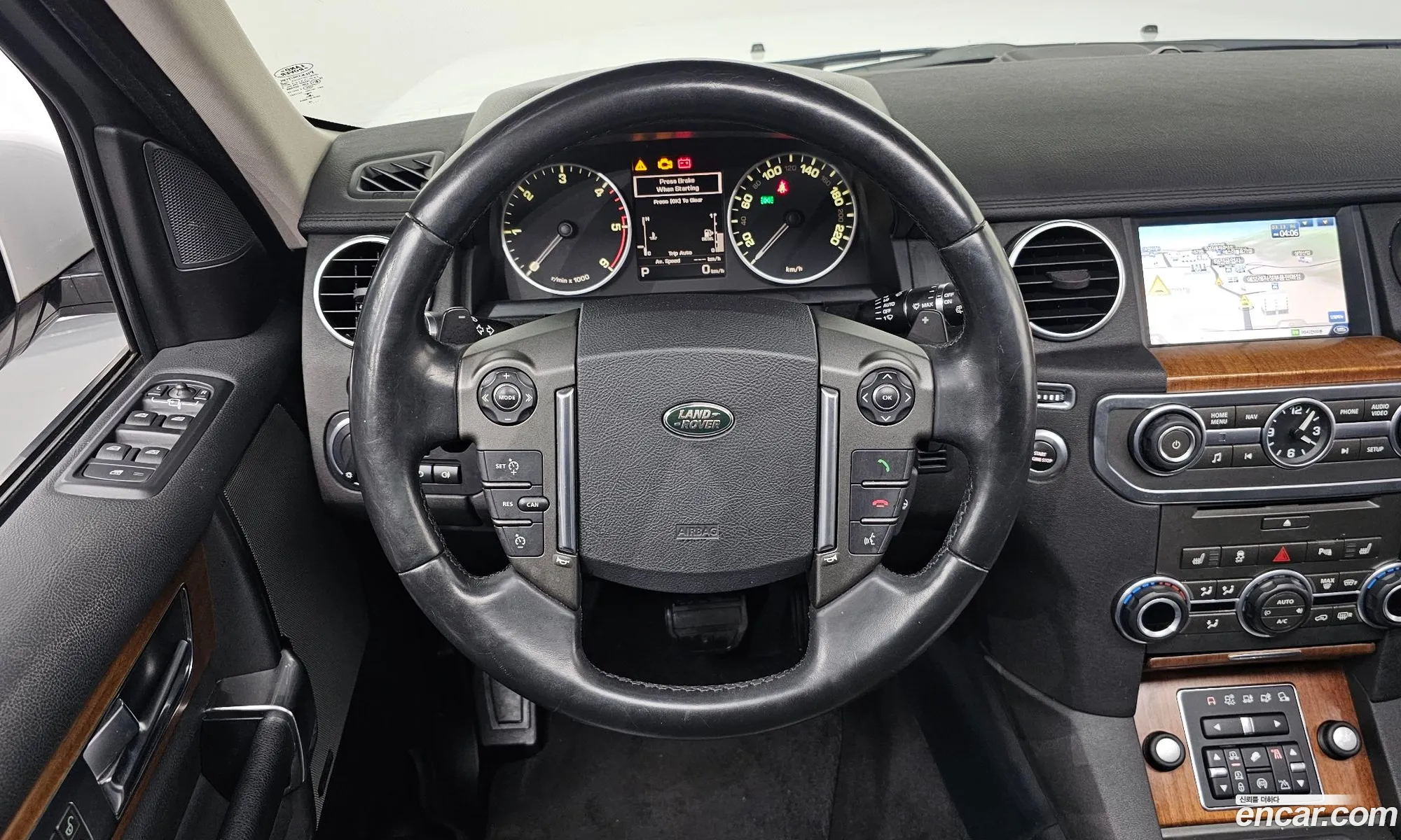 Land Rover Discovery 4 2016 SALLAAAG6GA810158 — 9