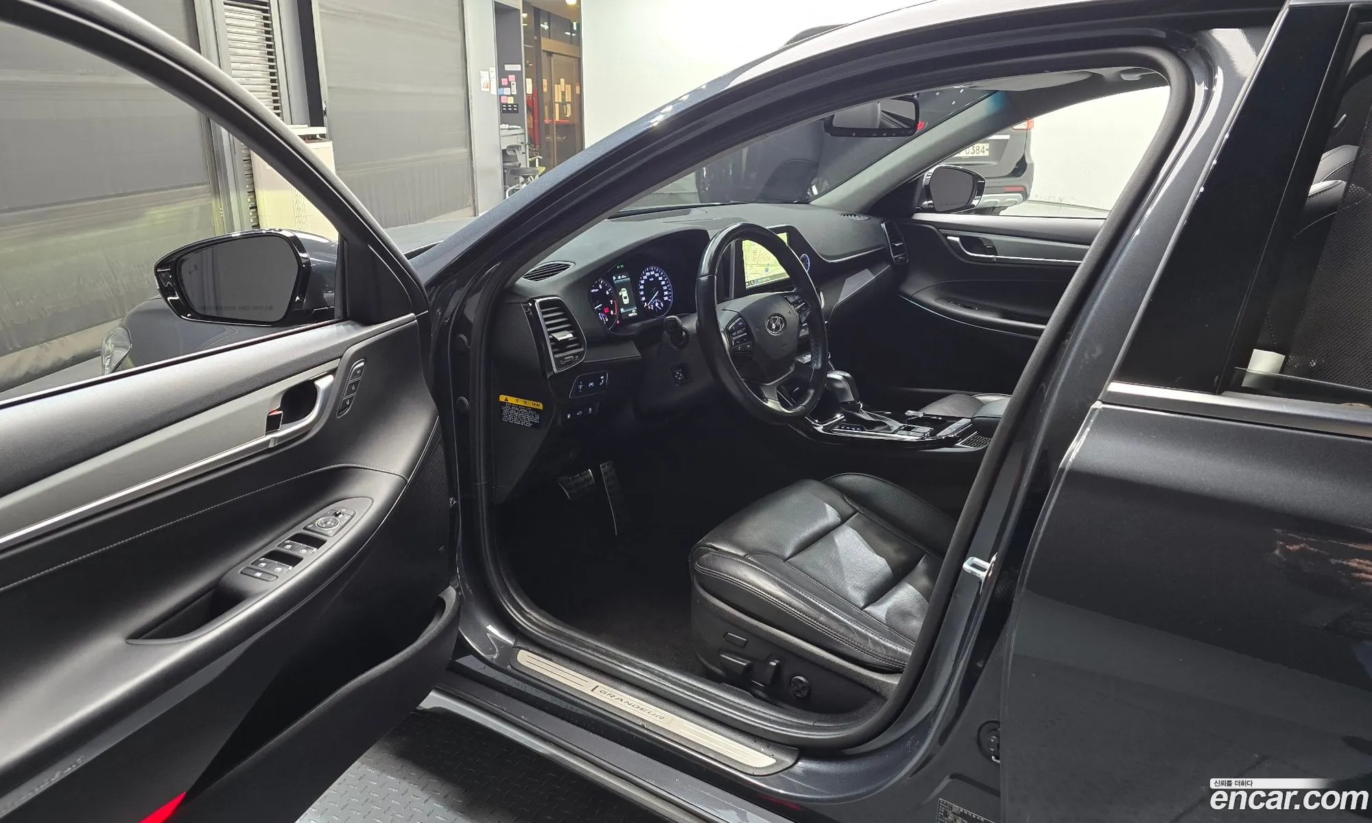 Hyundai Grandeur IG 2017 — 13