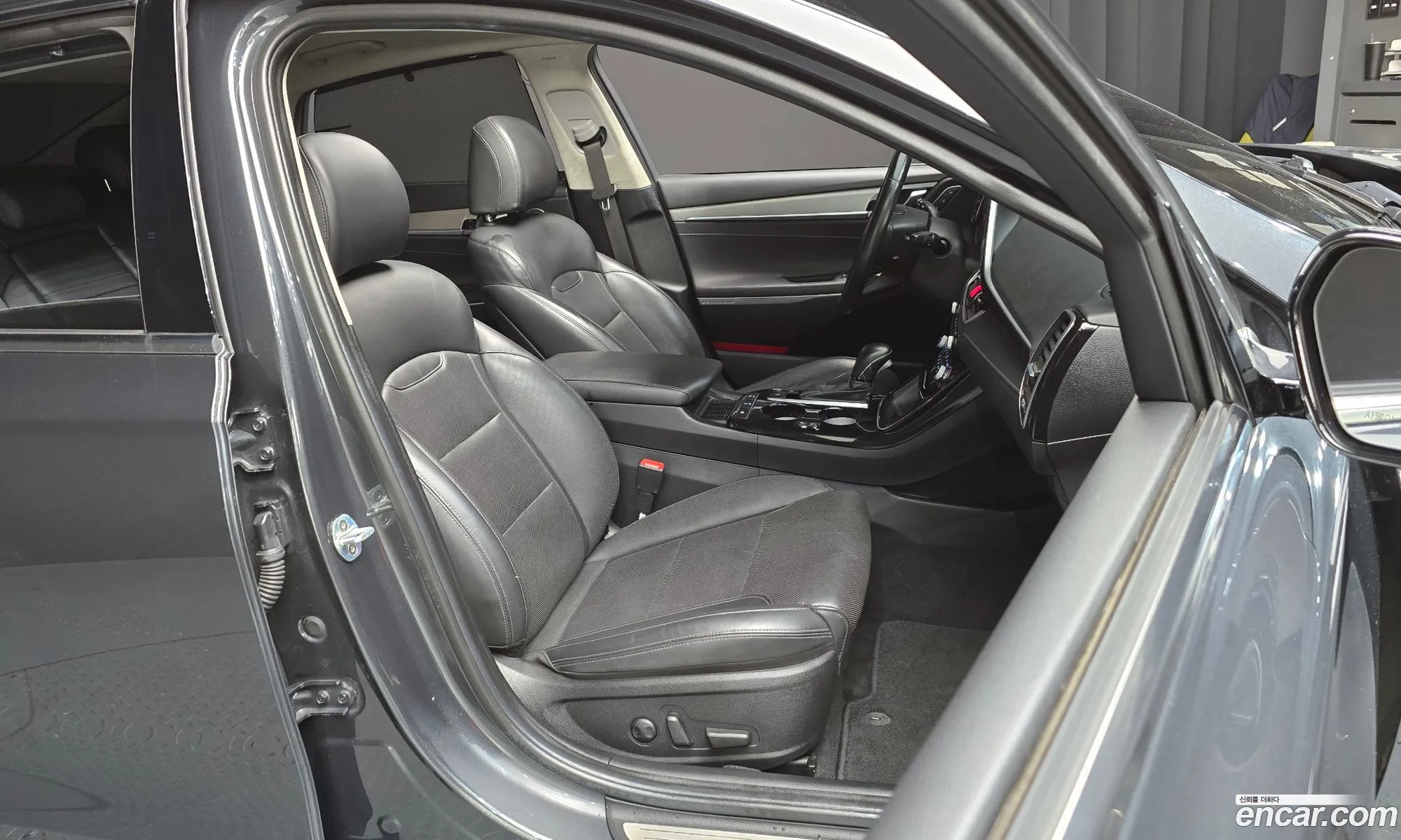 Hyundai Grandeur IG 2017 — 16
