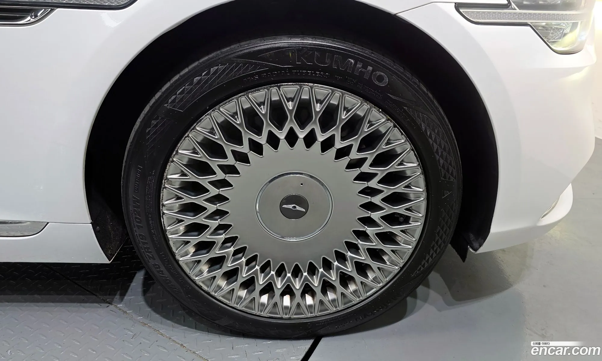 Genesis G90 2020 — 9