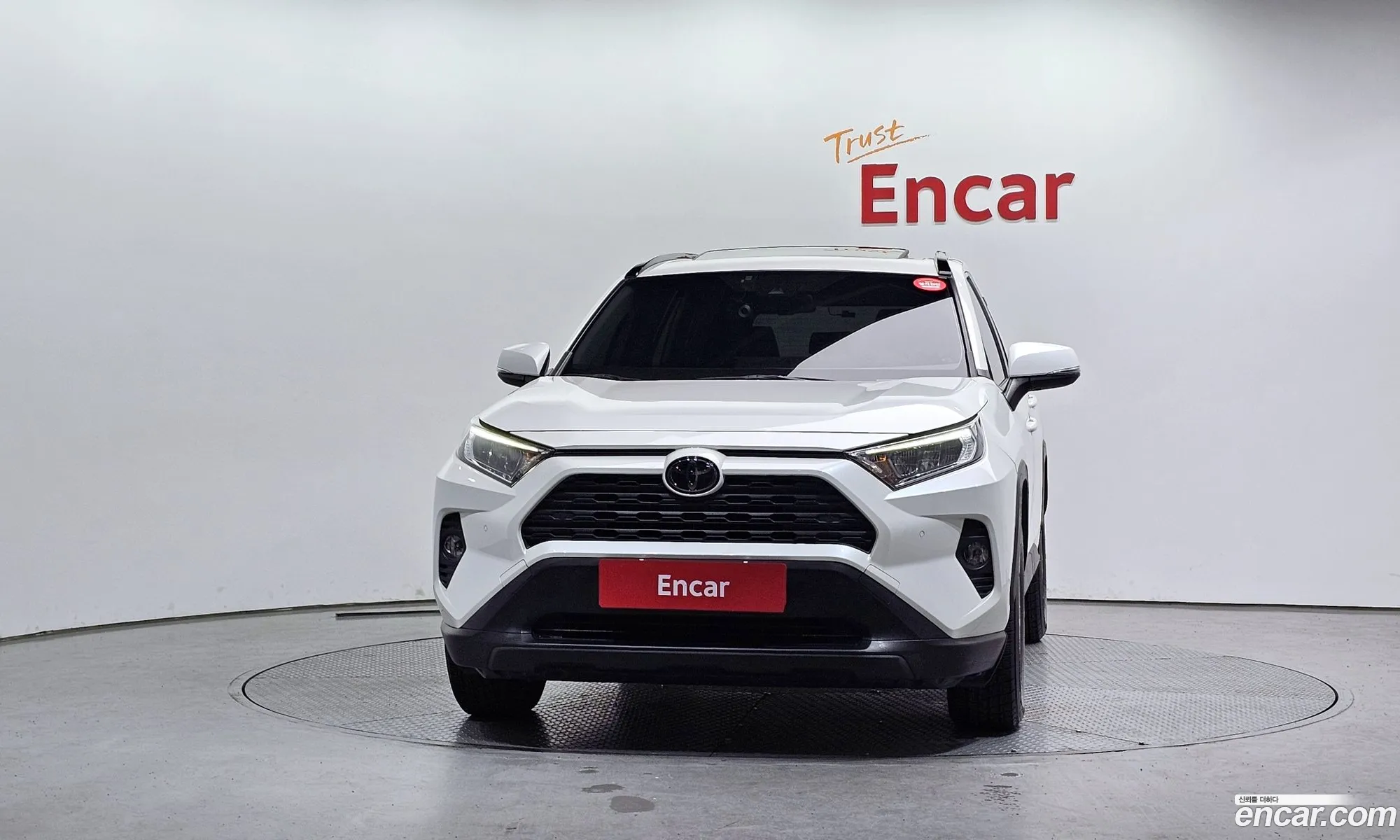 Toyota RAV4 2019 JTMW1RFV3KD024416 — 16