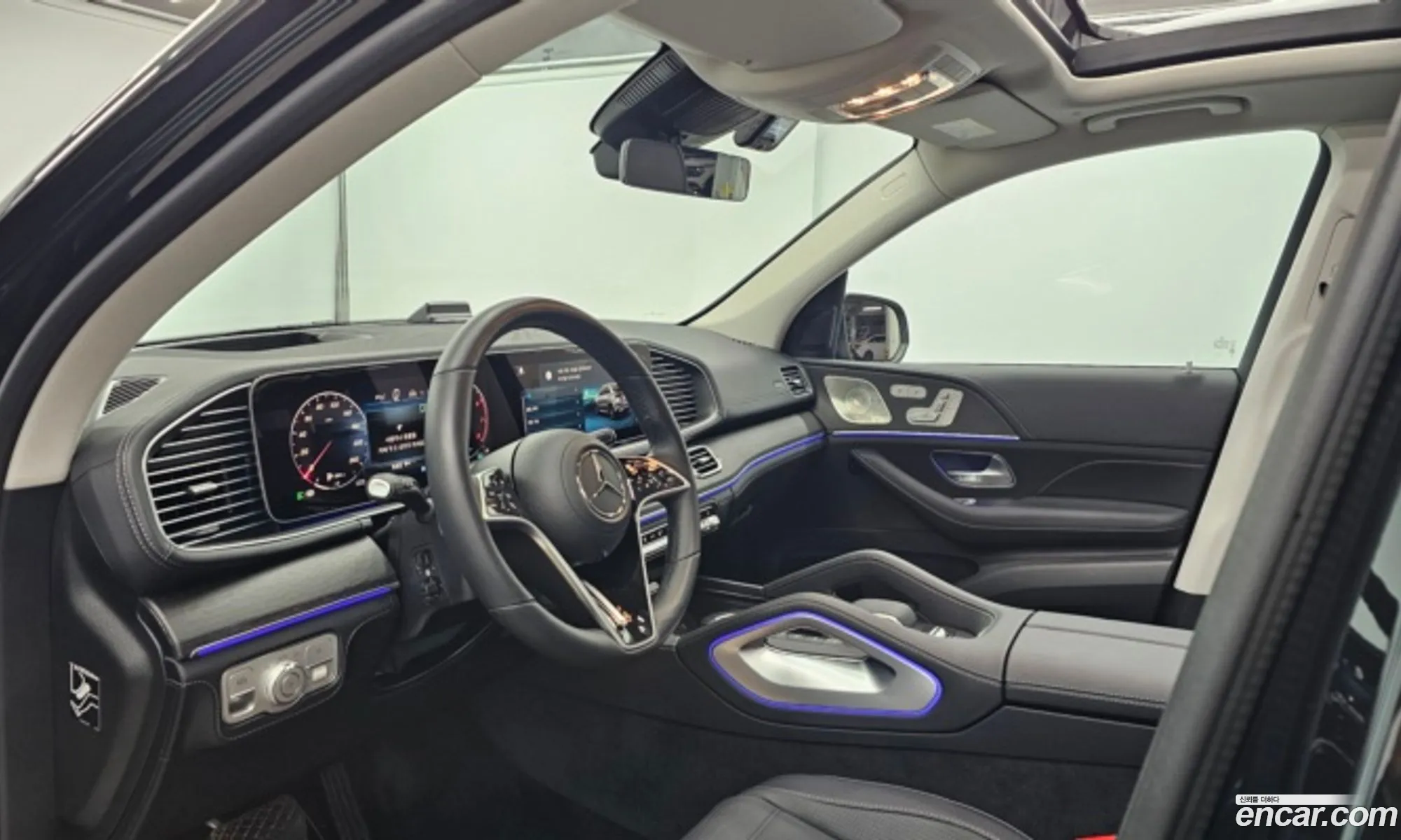 Mercedes-Benz GLE-Class W167 2025 — 14