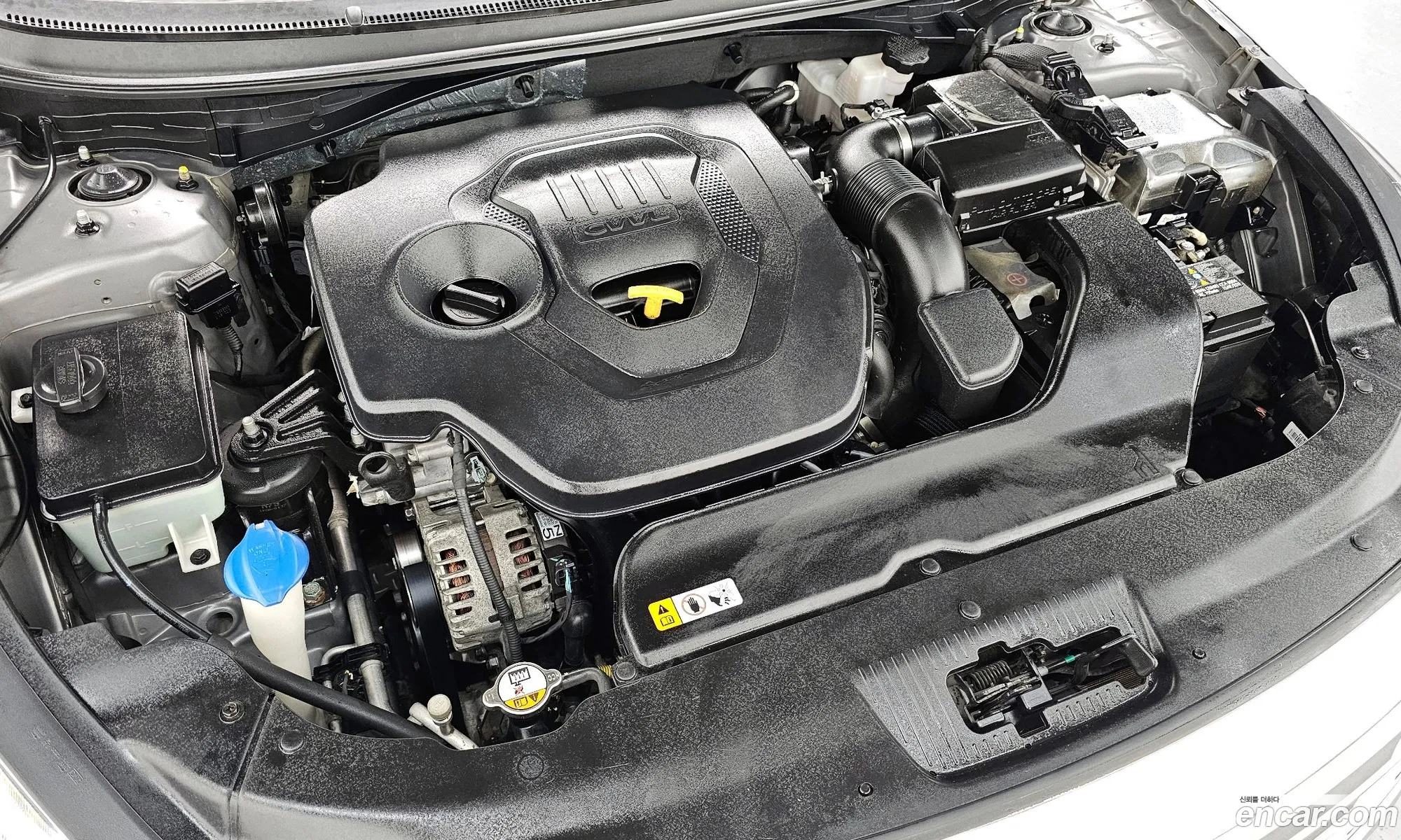 Hyundai LF Sonata 2017 — 12