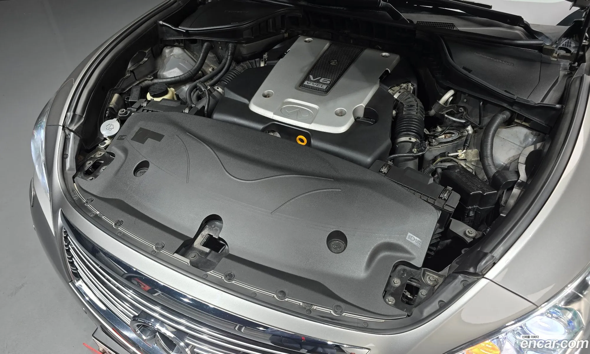 Infiniti M37