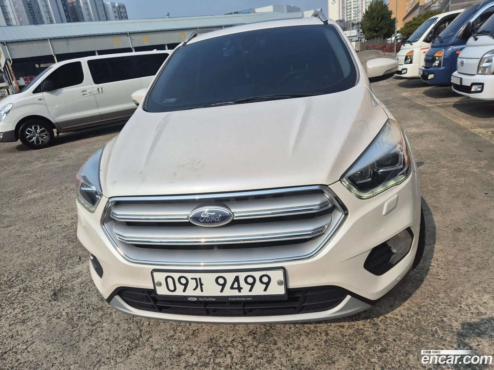 Ford Kuga 2017 — 19