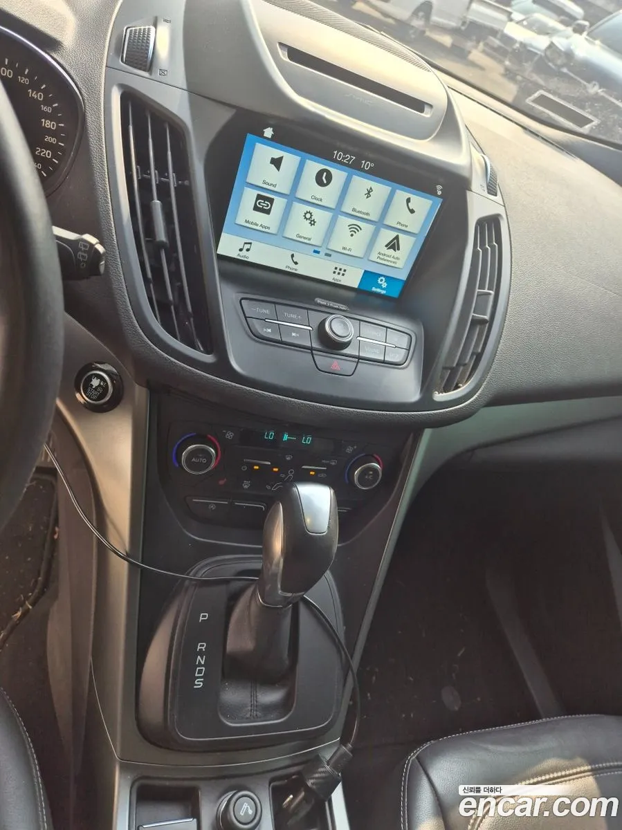 Ford Kuga 2017 — 14