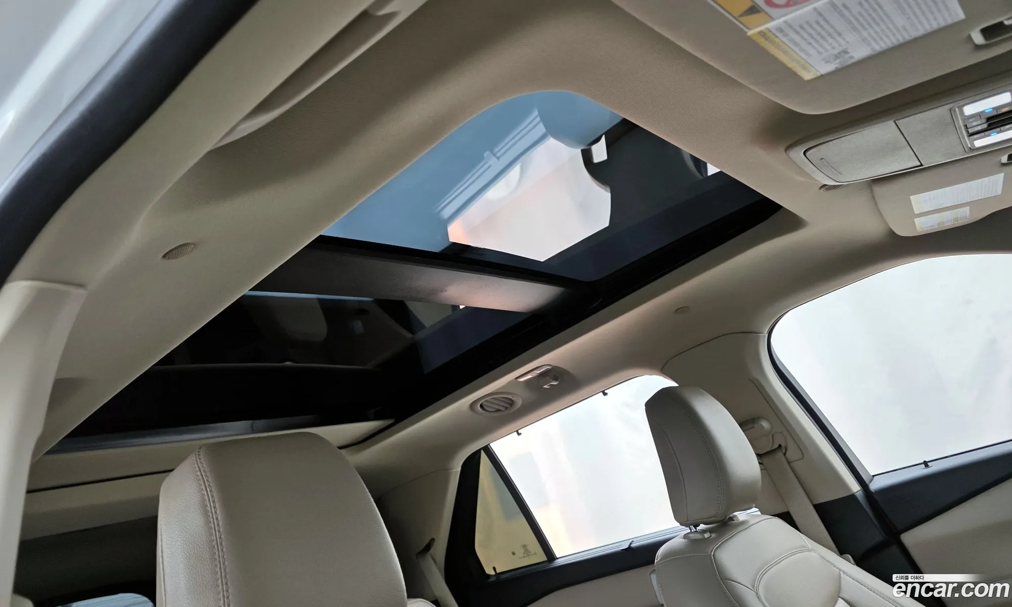 Ford Explorer 6th Gen 2022 1FM5K8FW9NNA01552 — 7