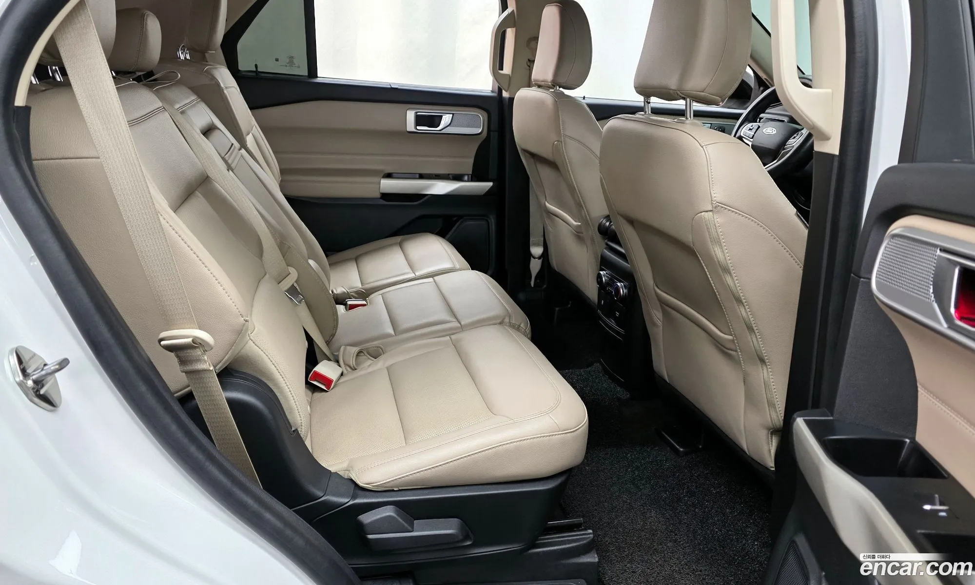 Ford Explorer 6th Gen 2022 1FM5K8FW9NNA01552 — 2