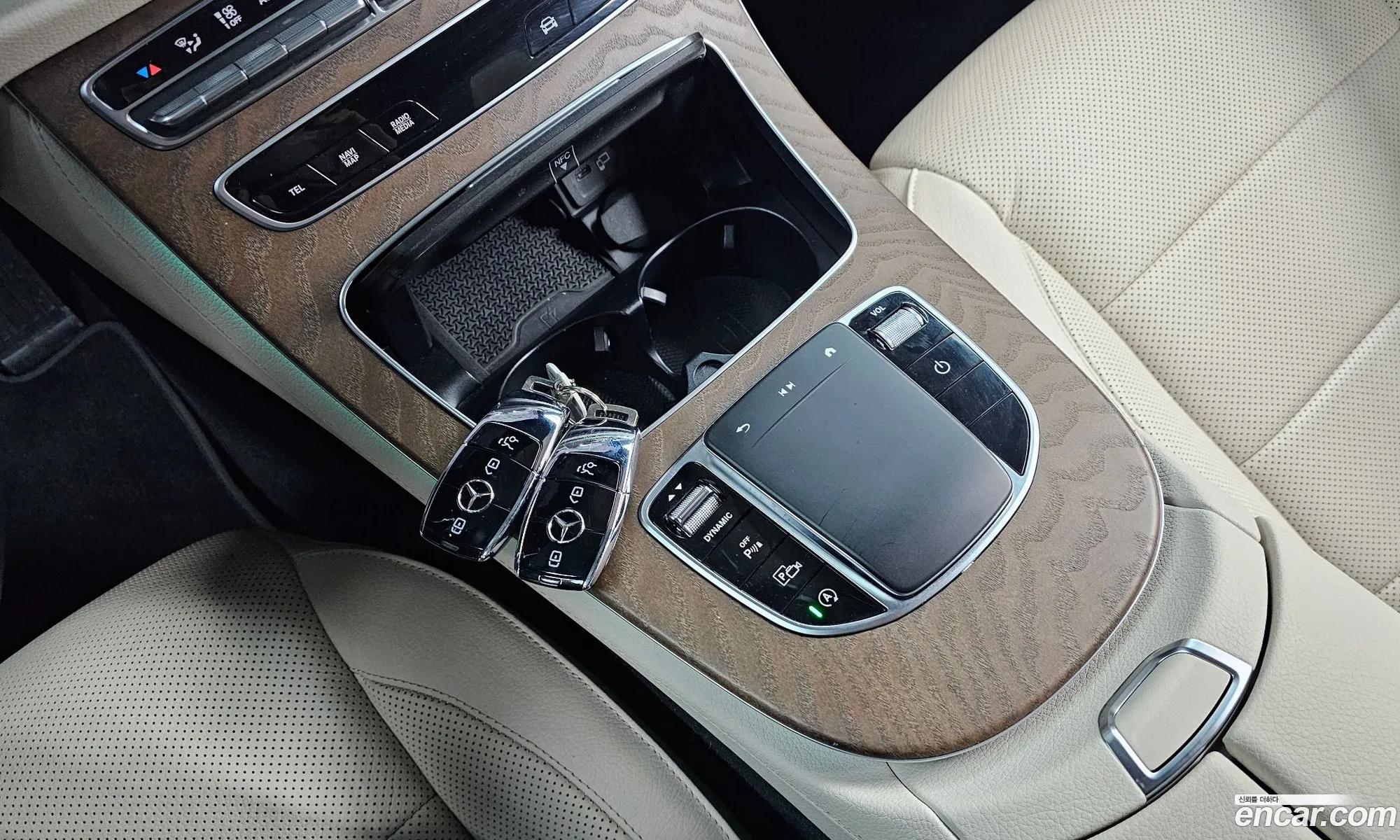 Mercedes-Benz E-Class W213 2022 W1KZF0FB1NB070977 — 14