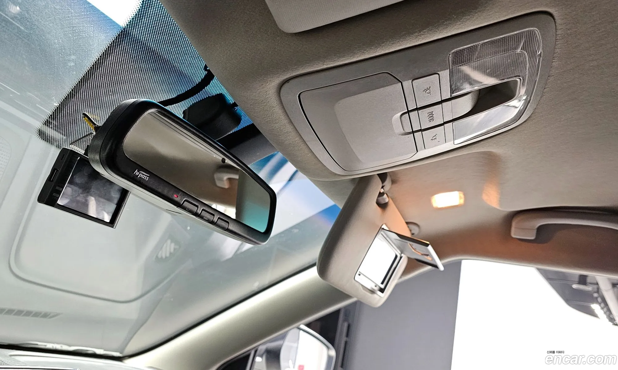 KG Mobility (SsangYong) Tivoli 2019 — 19