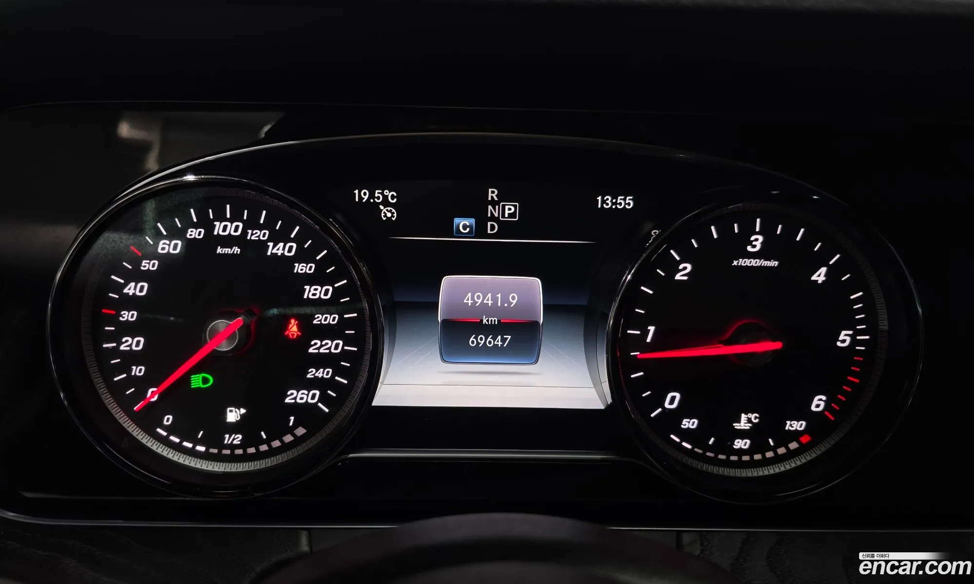 Mercedes-Benz E-Class W213 2019 WDD1J1EB8KF078016 — 4