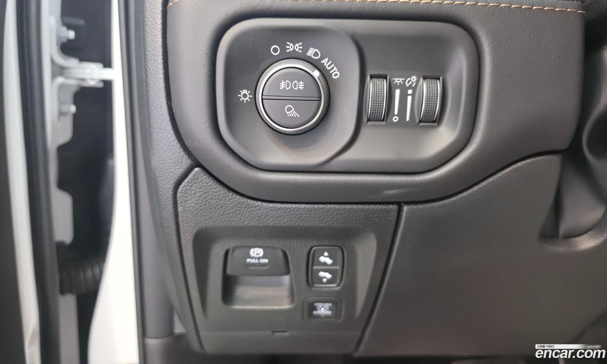 Dodge Ram Pickup 2026 — 4