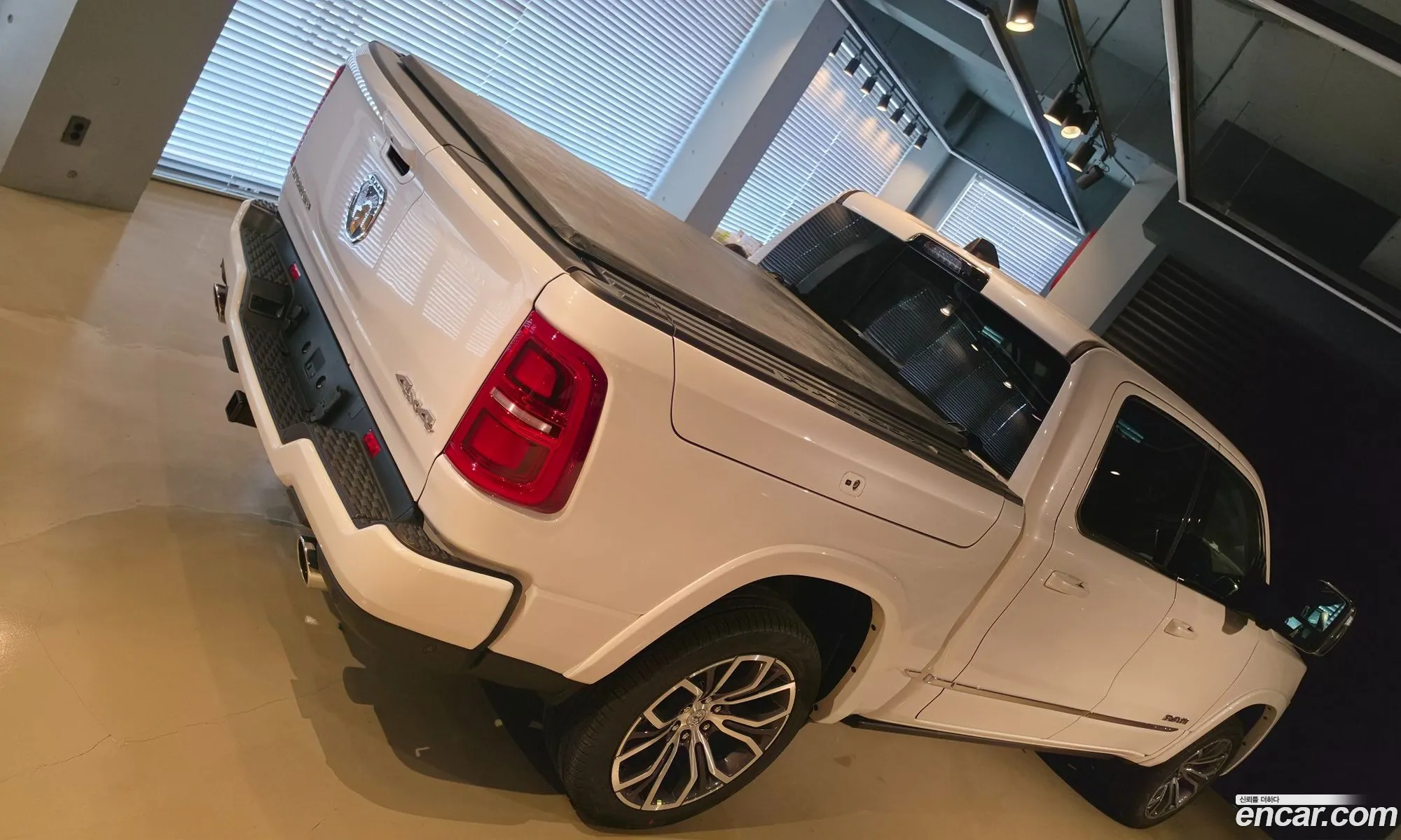 Dodge Ram Pickup 2026 — 3