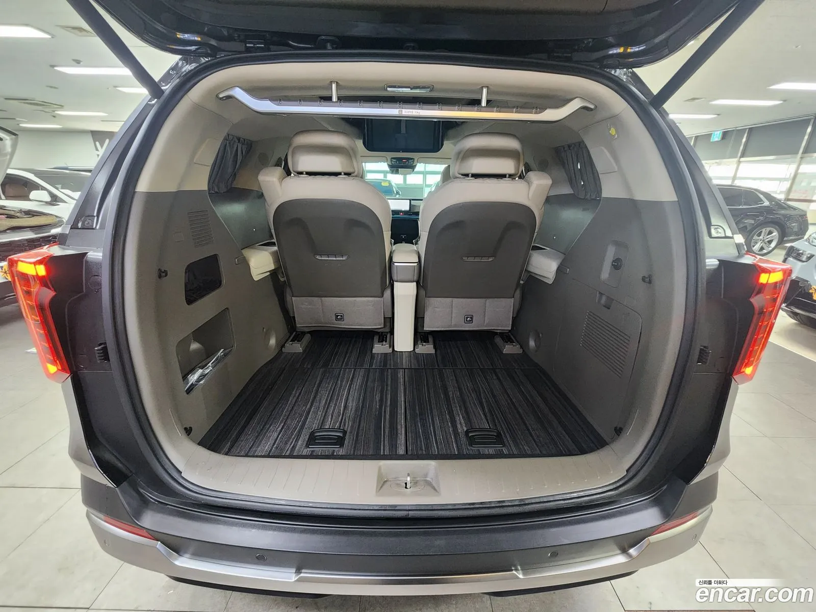 Kia Carnival 2024 — 15