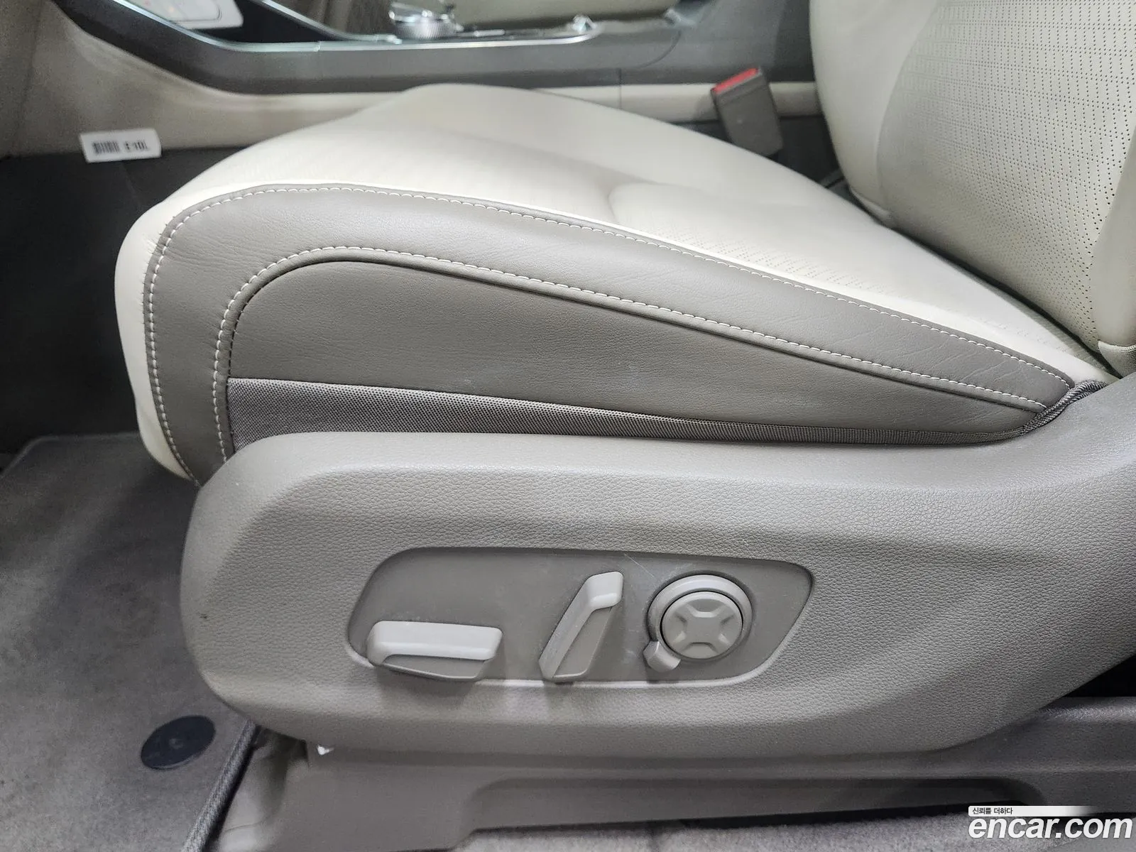 Kia Carnival 2024 — 11