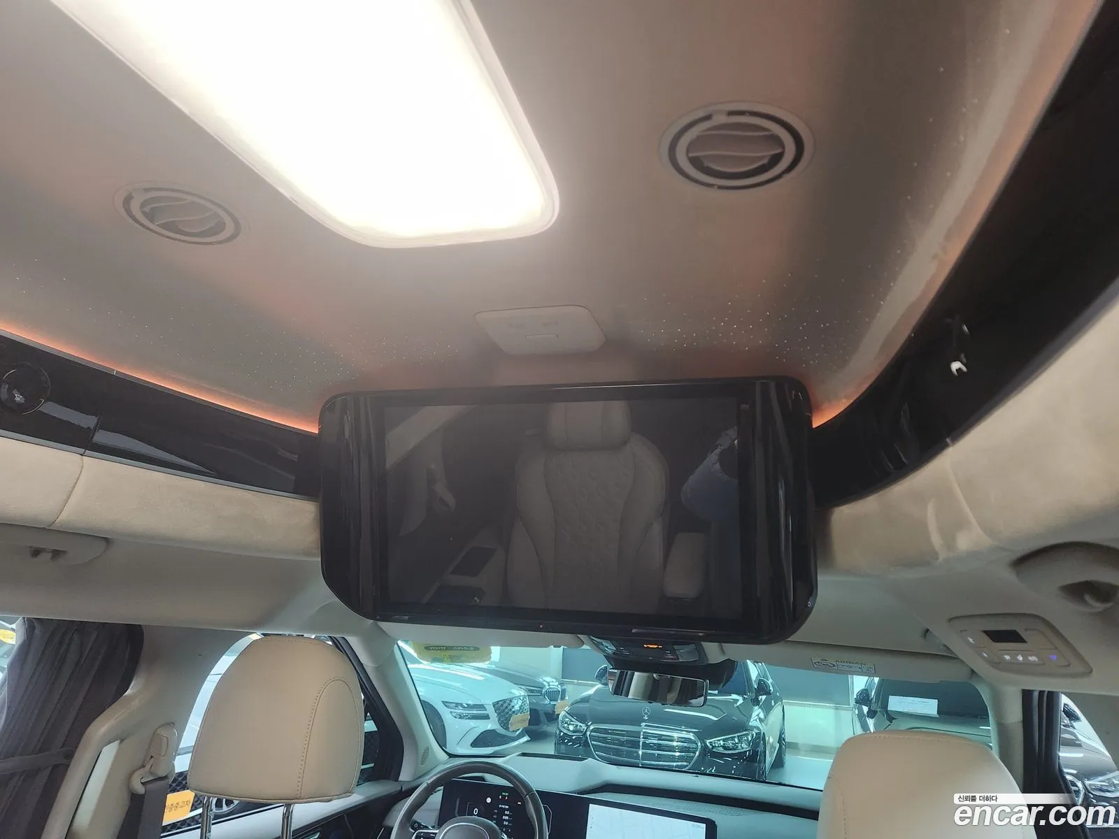 Kia Carnival 2024 — 3