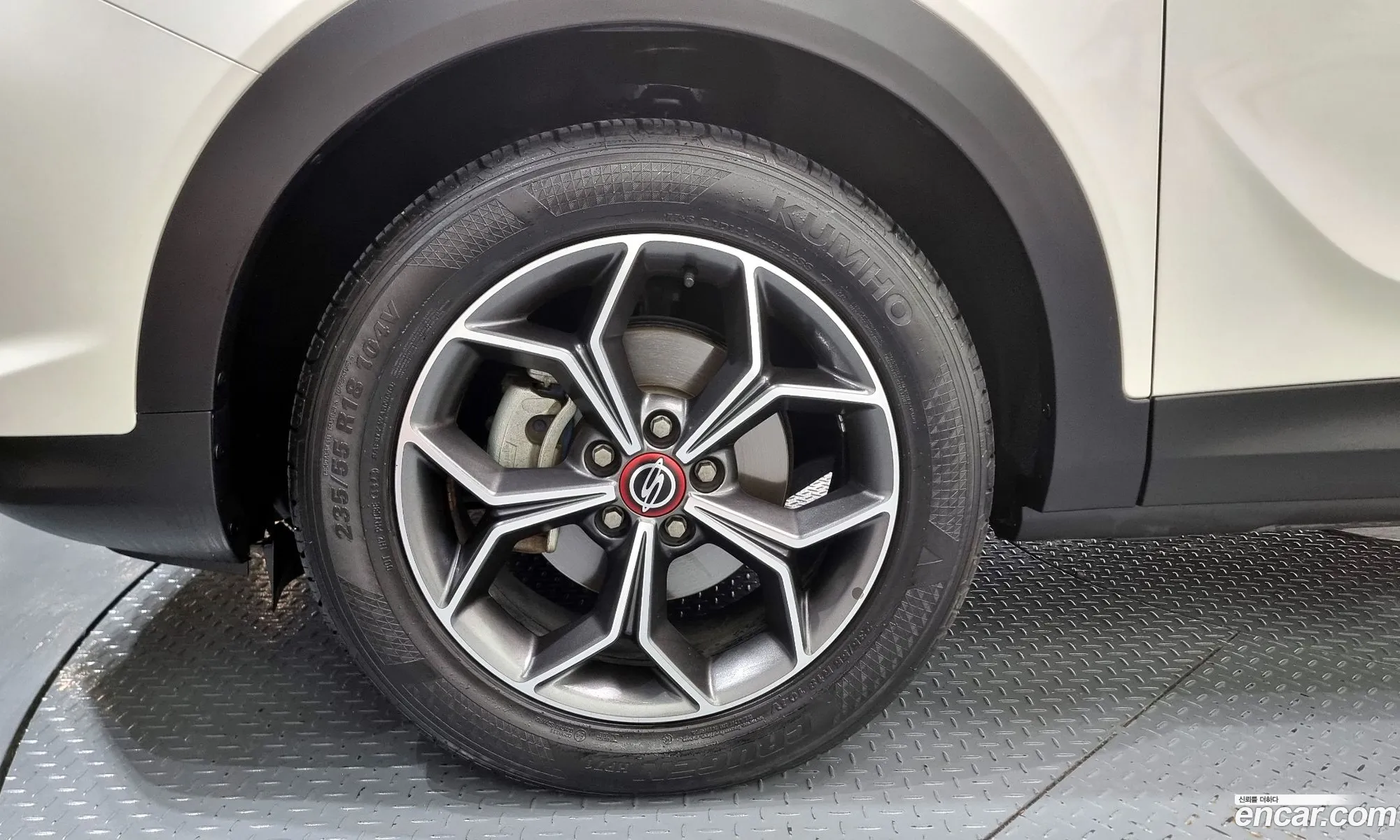 KG Mobility (SsangYong) Beautiful Korando 2020 — 6