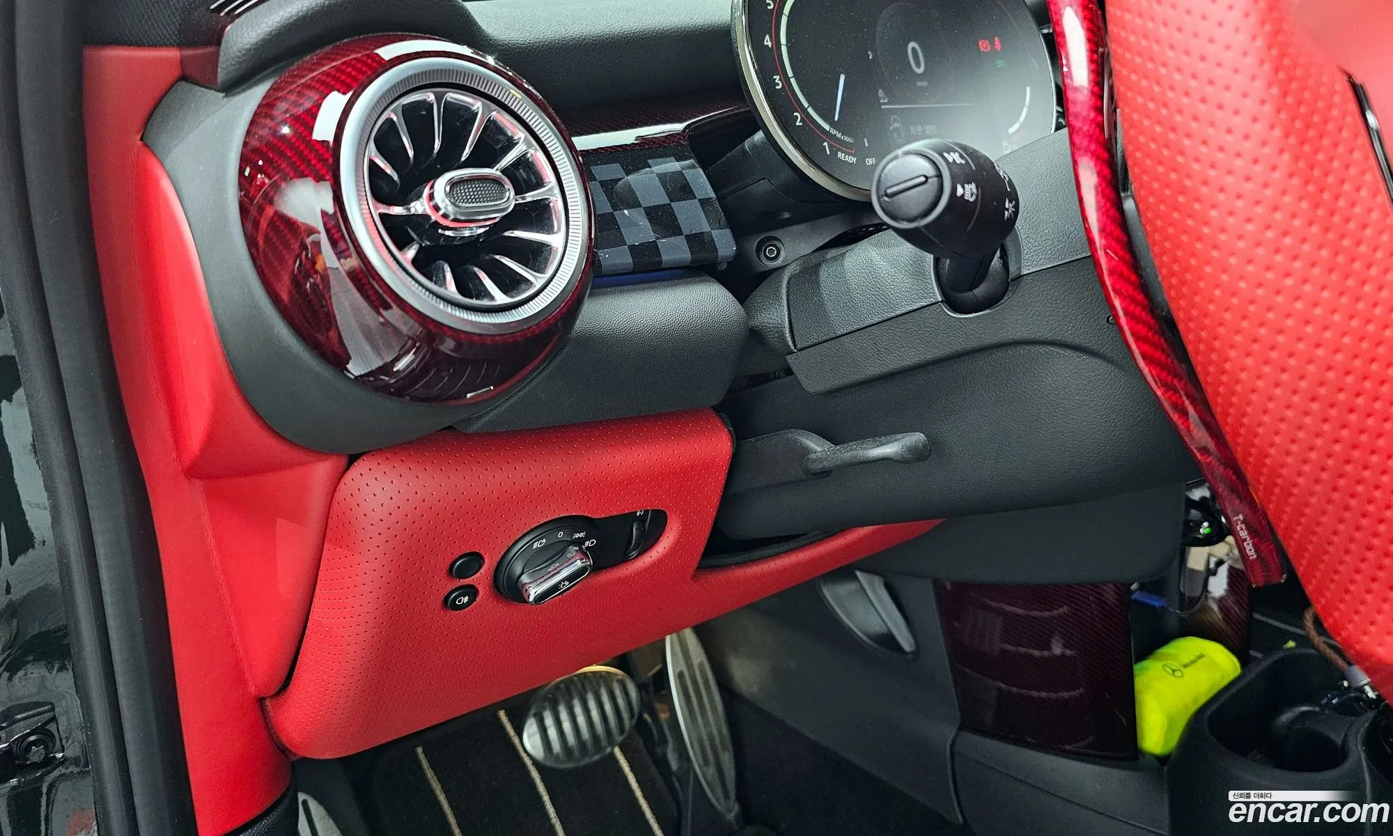 Mini Cooper S 2022 WMW81DH06P2T24223 — 10