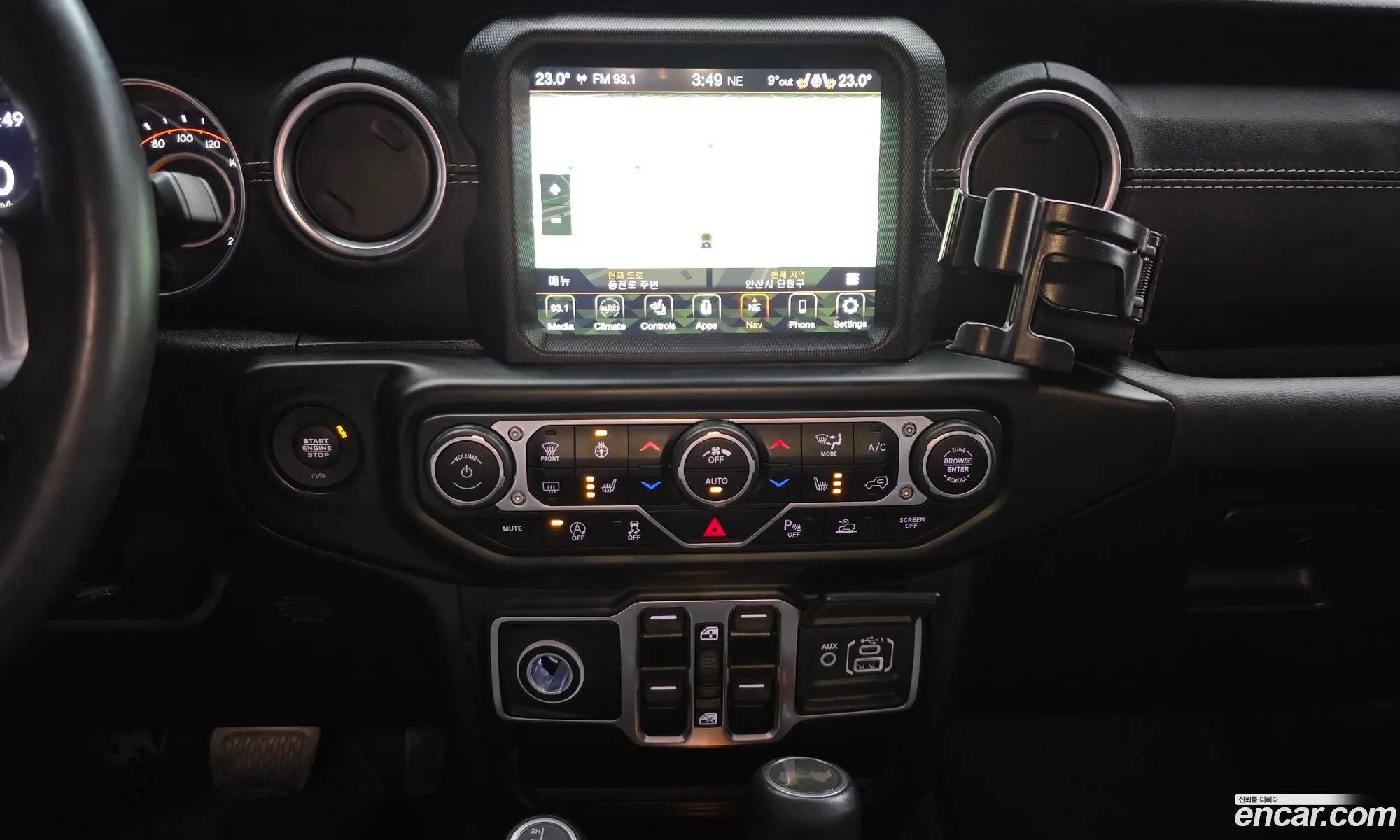 Jeep Wrangler 2022 — 19