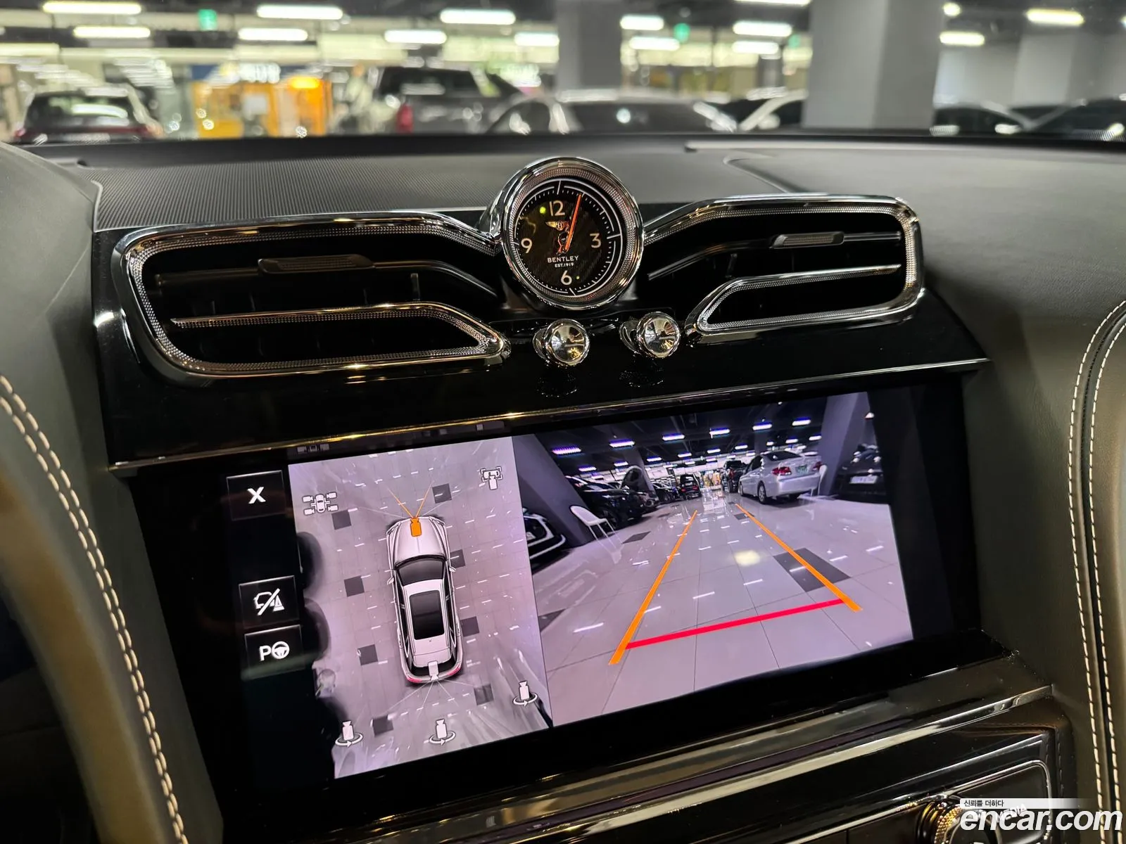 Bentley Bentayga 2024 — 3